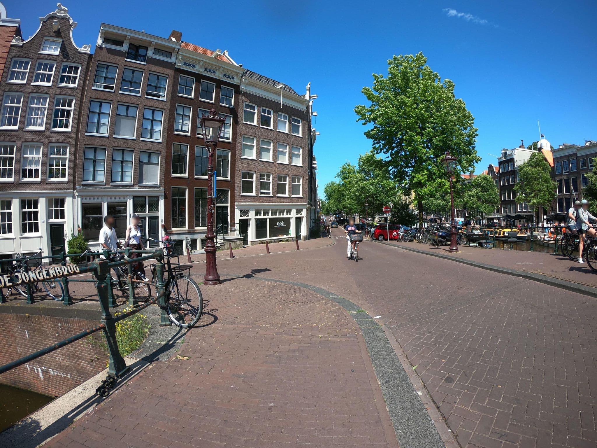 Street view near Prince Royal, Amsterdam — © richlv (CC BY-SA · Mapillary)