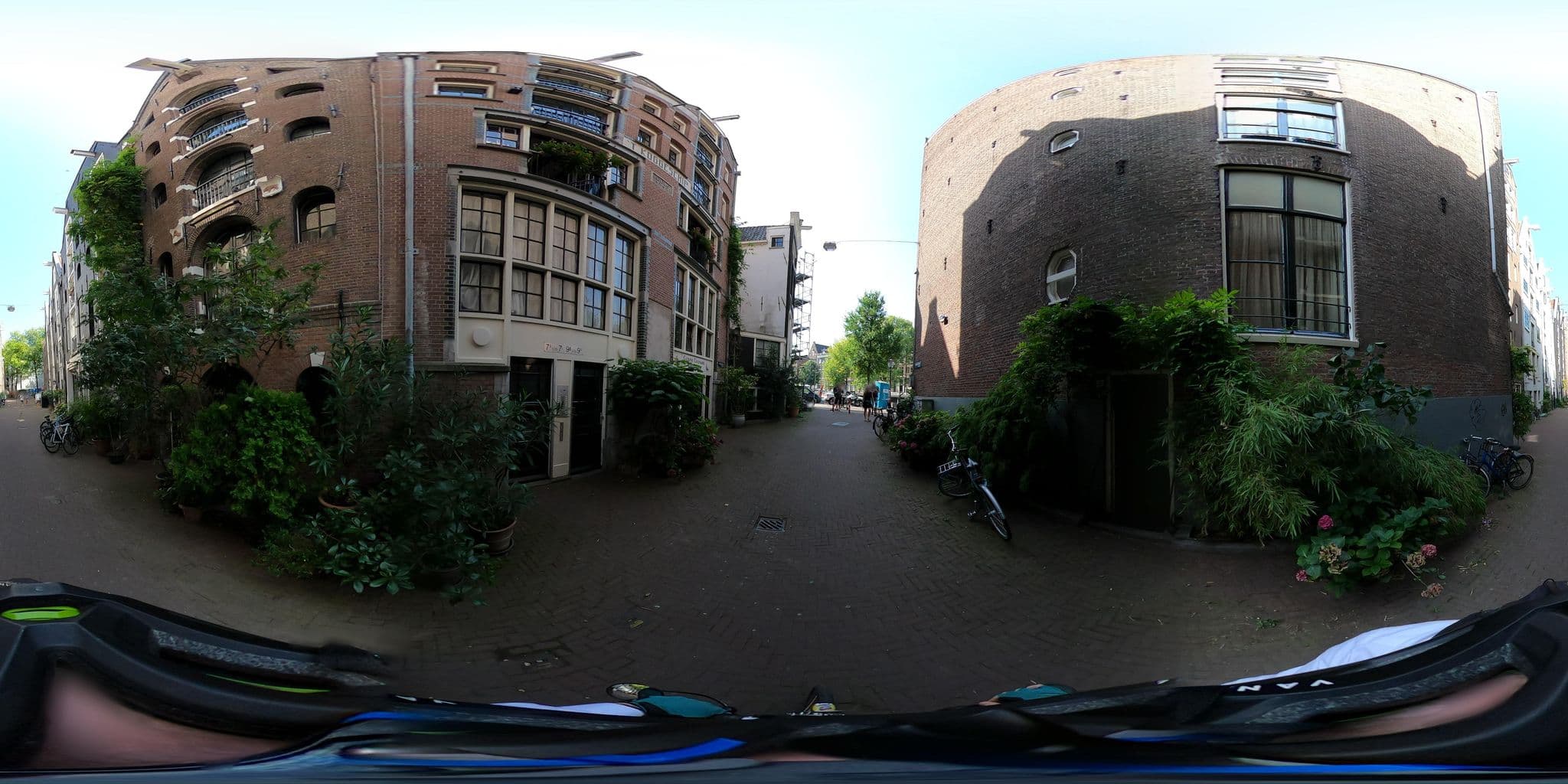 Street view near Hapimag Amsterdam, Amsterdam — © Stefdegreef (CC BY-SA · Mapillary)