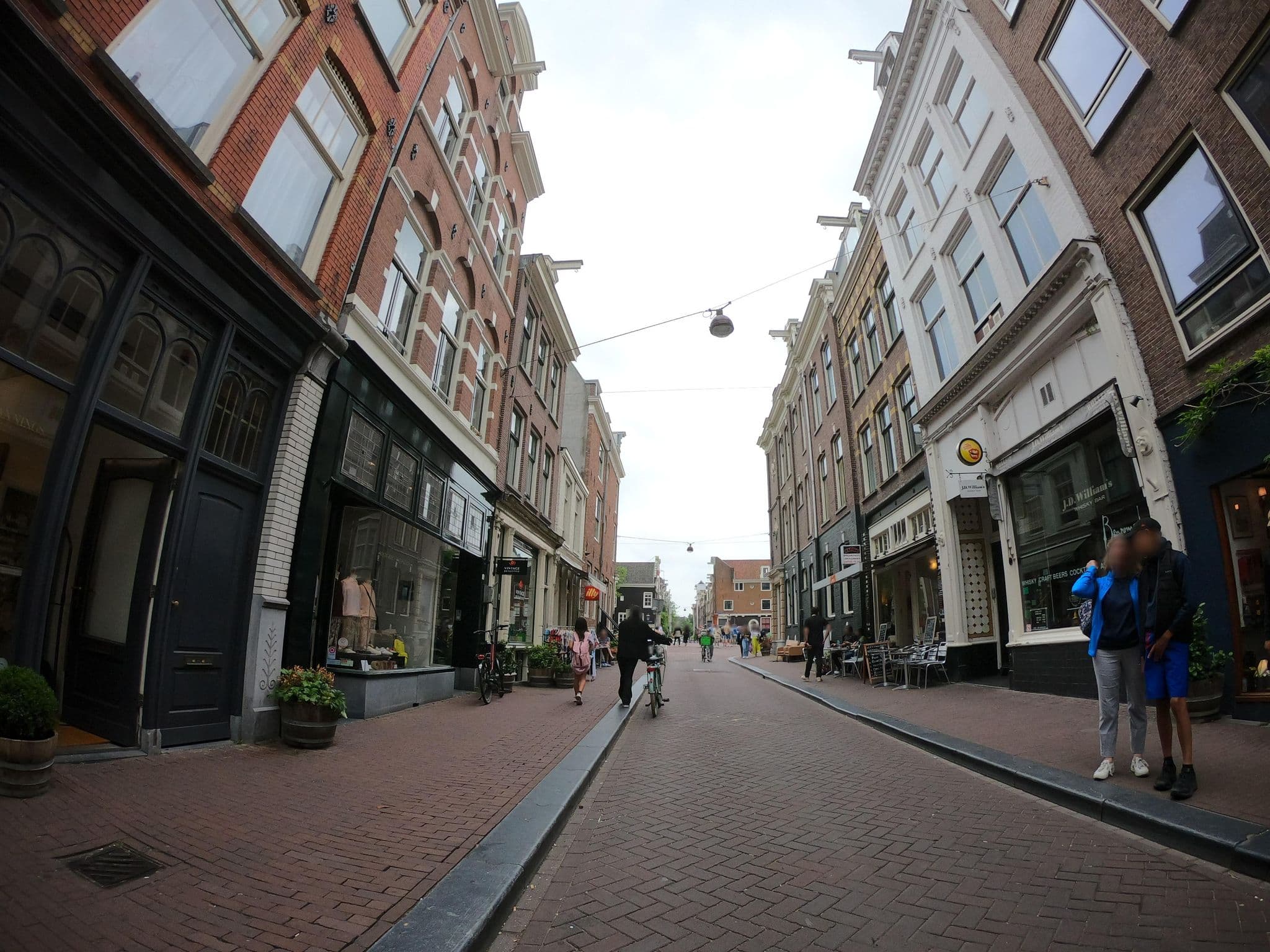 Street view near Truelove Antiek & Guesthouse, Amsterdam — © richlv (CC BY-SA · Mapillary)