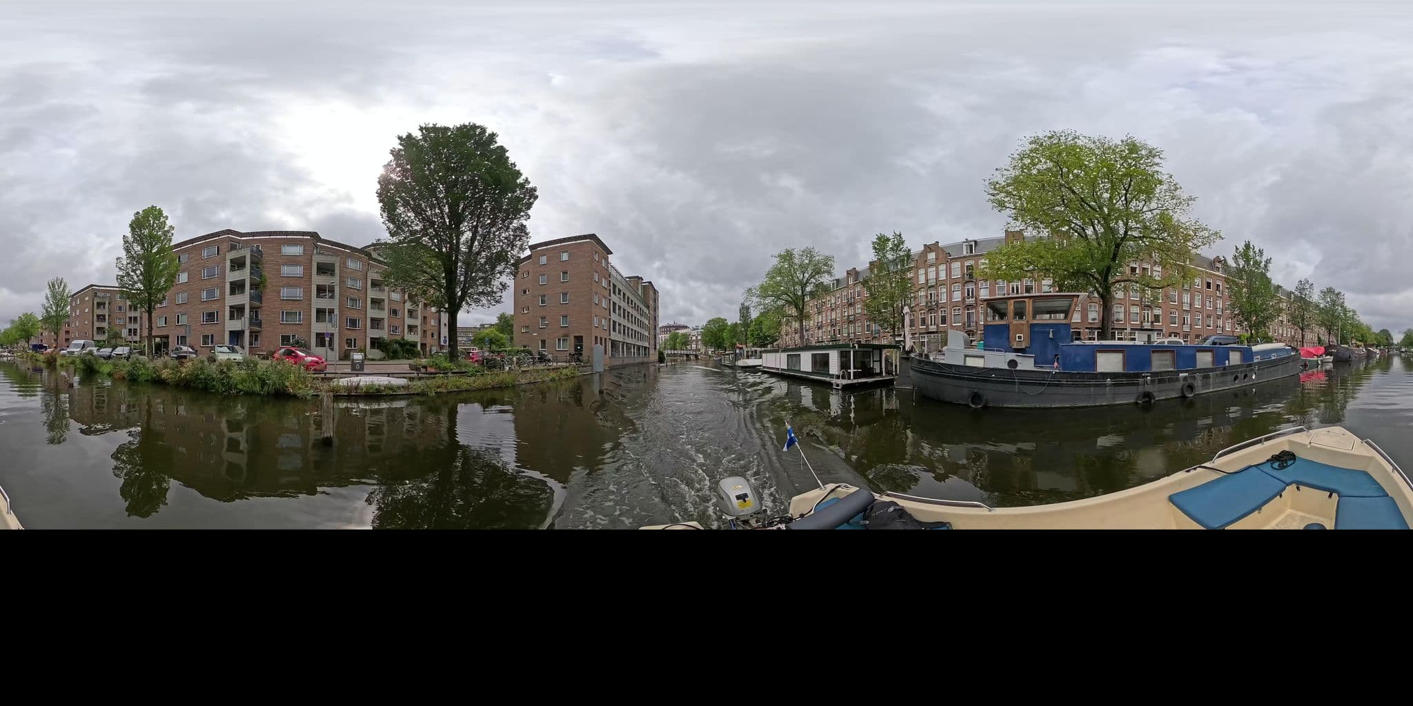 Street view near Het Wittenbed/ quai white, Amsterdam — © ottor (CC BY-SA · Mapillary)