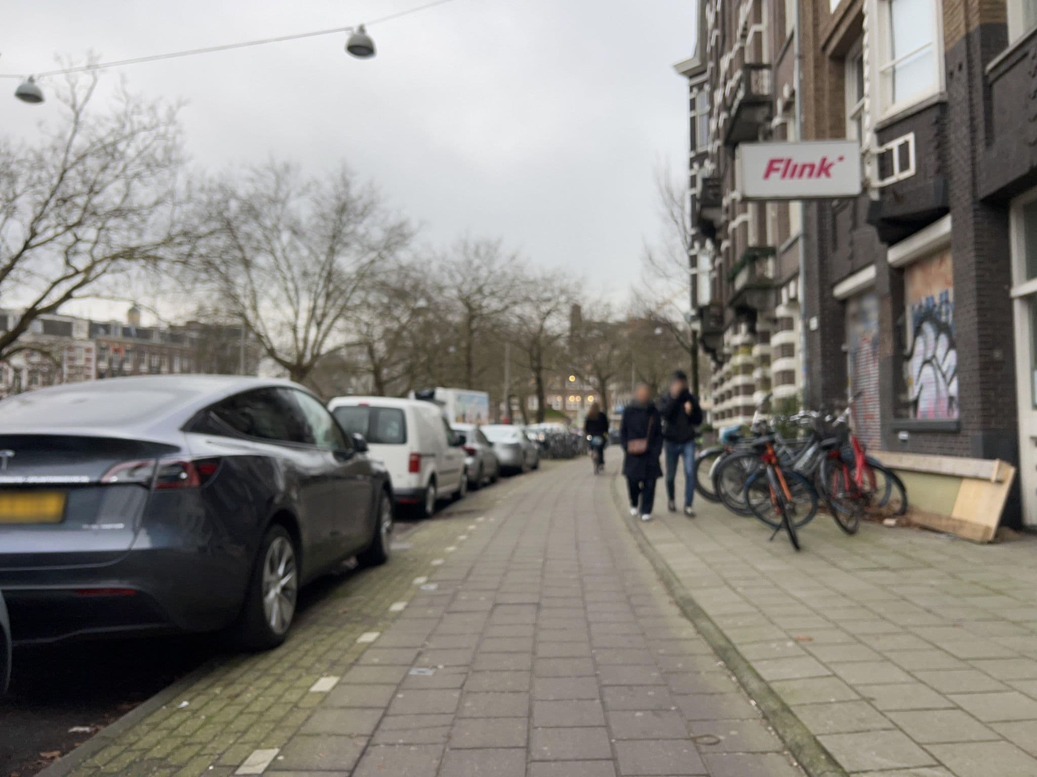 Street view near No. 377 House, Amsterdam — © ottor (CC BY-SA · Mapillary)