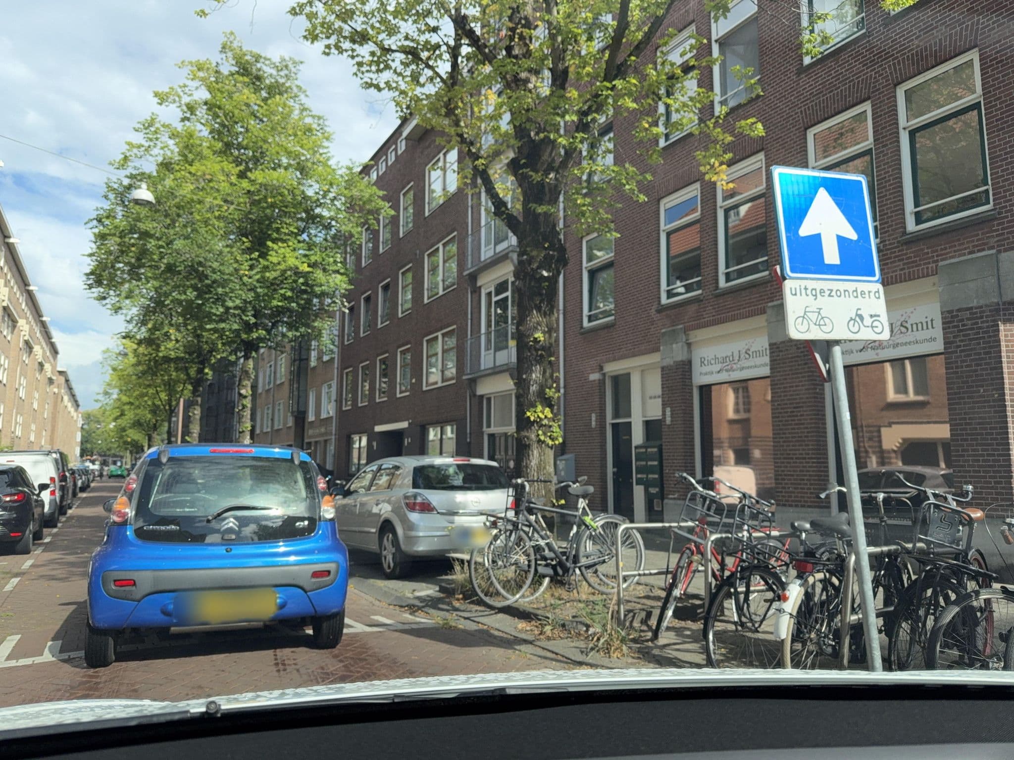 Street view near Apartment Oostzaan, Amsterdam — © ottor (CC BY-SA · Mapillary)