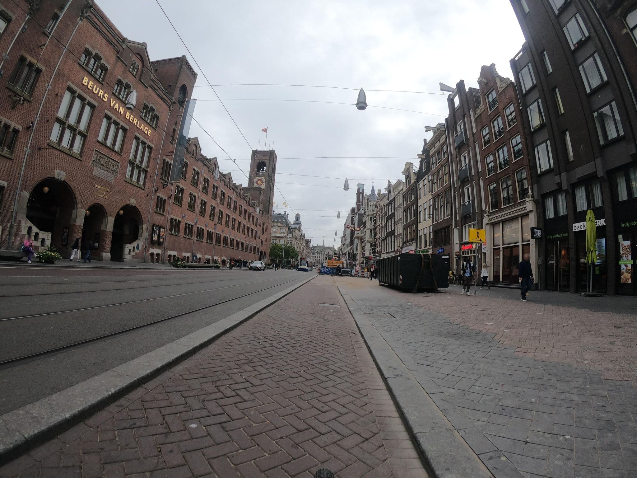Street view near Hotel Menofa, Amsterdam — © CasGroenigen (CC BY-SA · Mapillary)