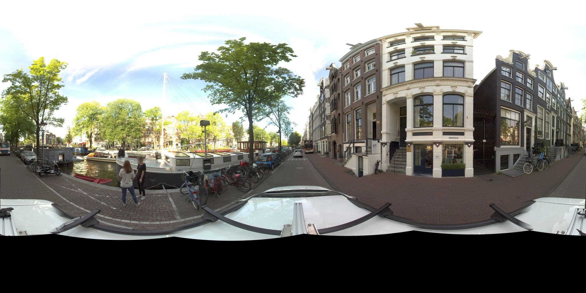 Street view near B & B negen straatjes, Amsterdam — © amsterdam (CC BY-SA · Mapillary)