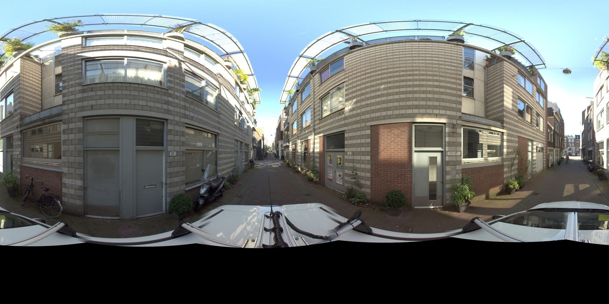 Street view near Luxe Suites Roses, Amsterdam — © amsterdam (CC BY-SA · Mapillary)
