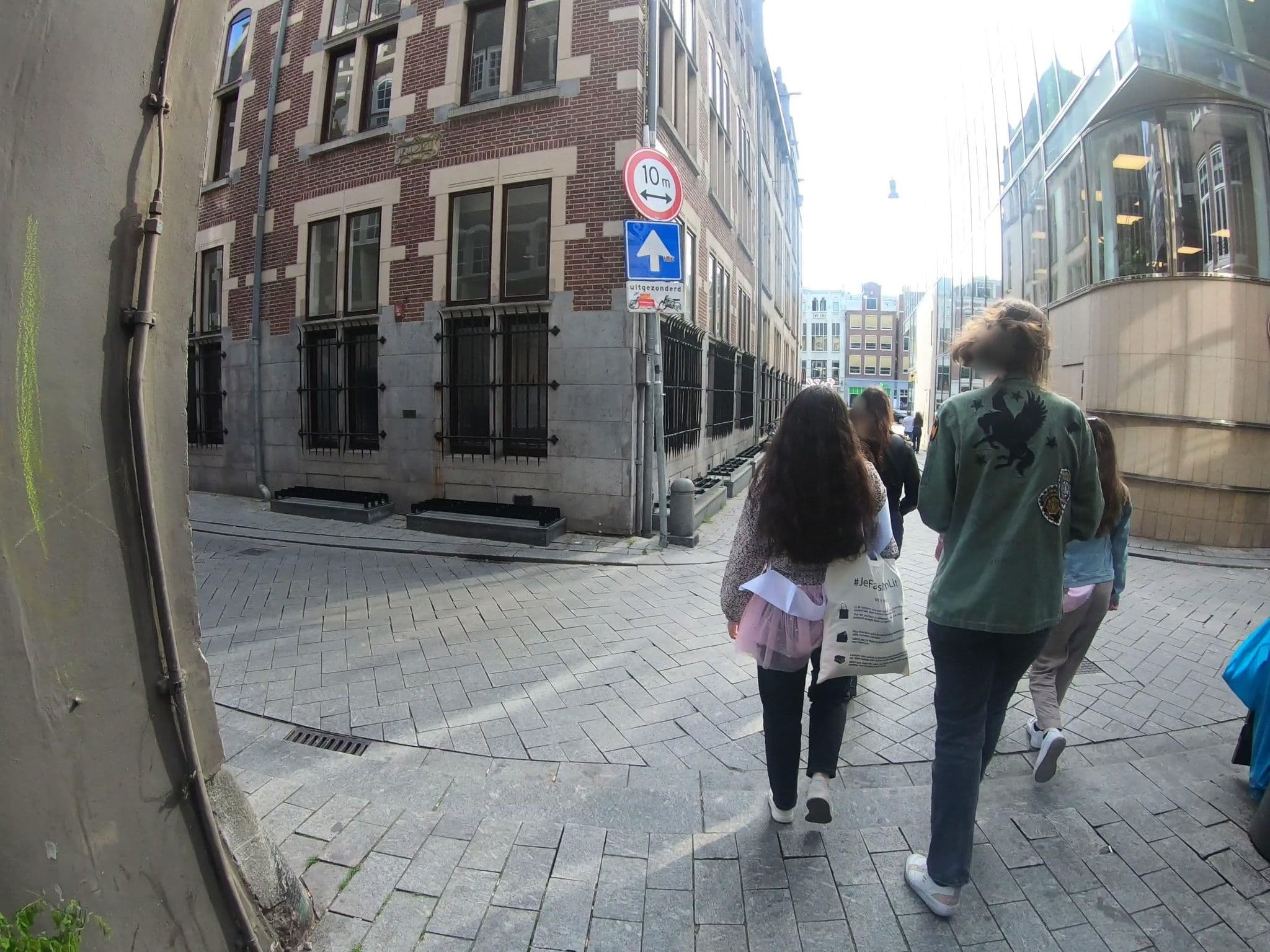 Street view near Ramada Amsterdam City Centre Hotel Amsterdam, Amsterdam — © algirdasc (CC BY-SA · Mapillary)