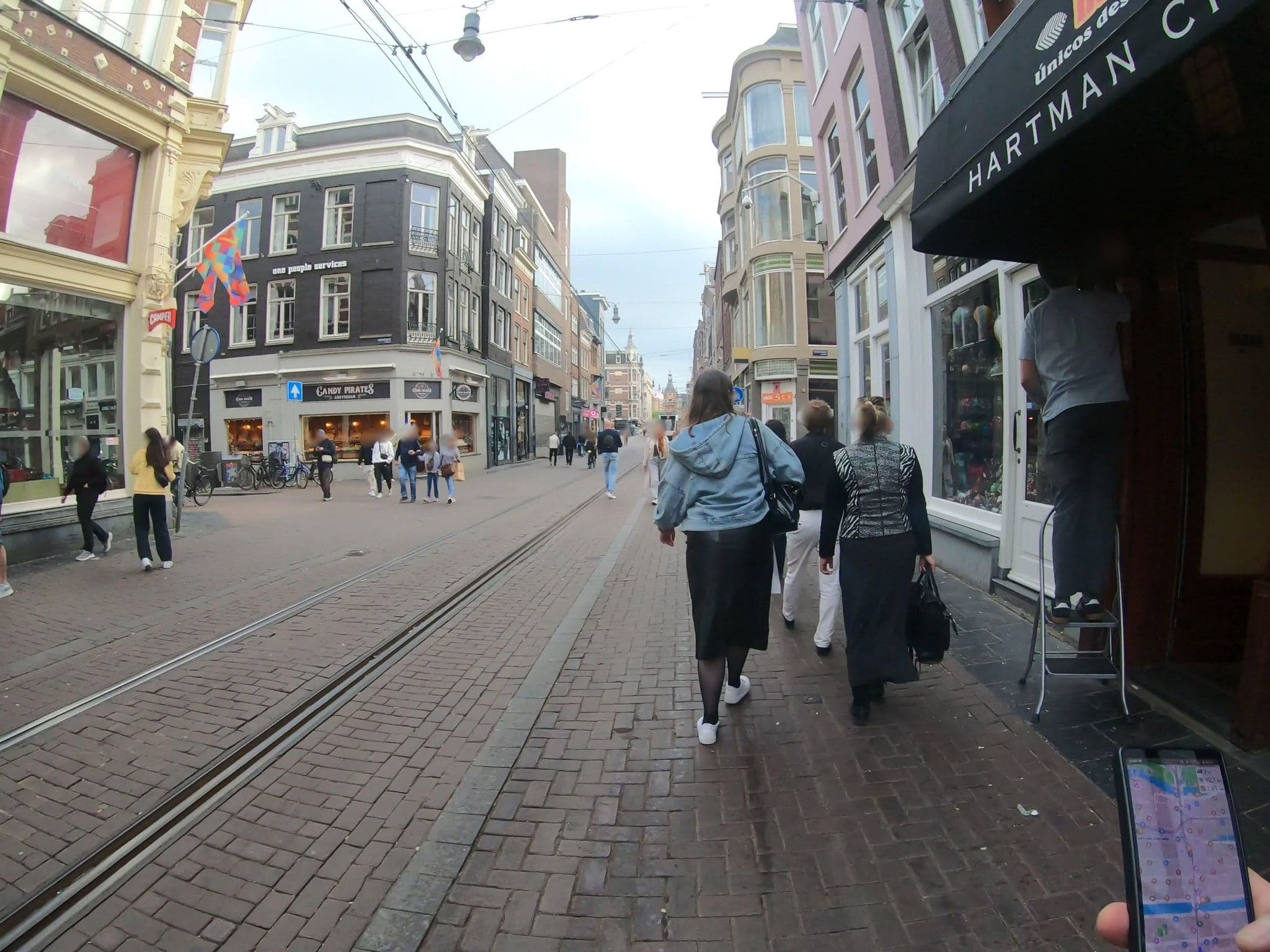 Street view near Lafarrah B & B, Amsterdam — © algirdasc (CC BY-SA · Mapillary)