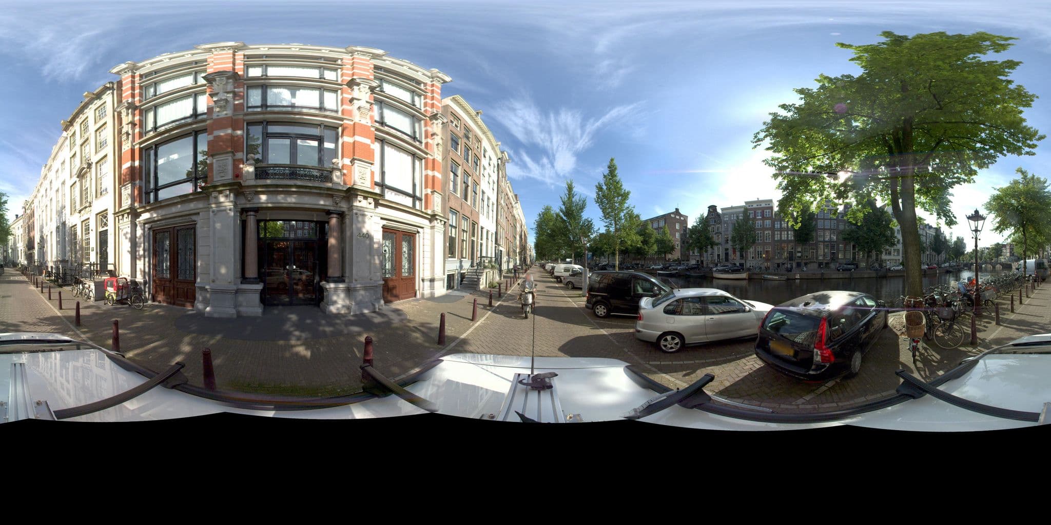 Street view near chick madness, Amsterdam — © amsterdam (CC BY-SA · Mapillary)