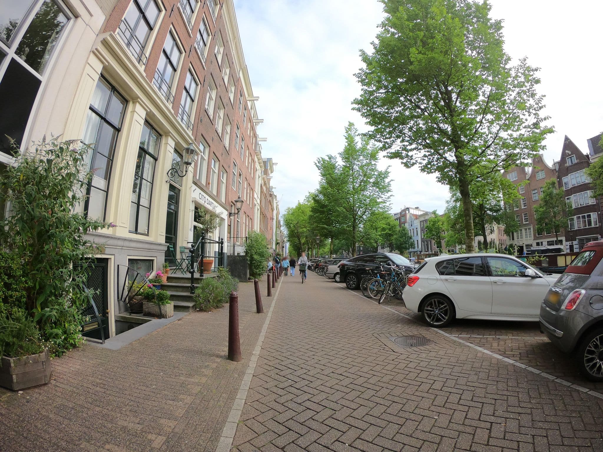 Street view near Goldfinger Prinsengracht View Apartment, Amsterdam — © richlv (CC BY-SA · Mapillary)