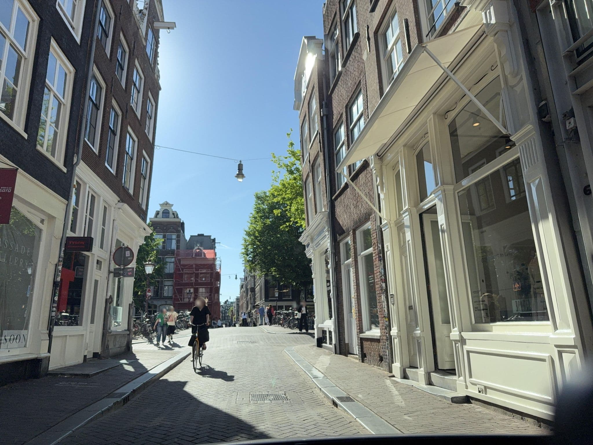 Street view near Maison Rika, Amsterdam — © ottor (CC BY-SA · Mapillary)