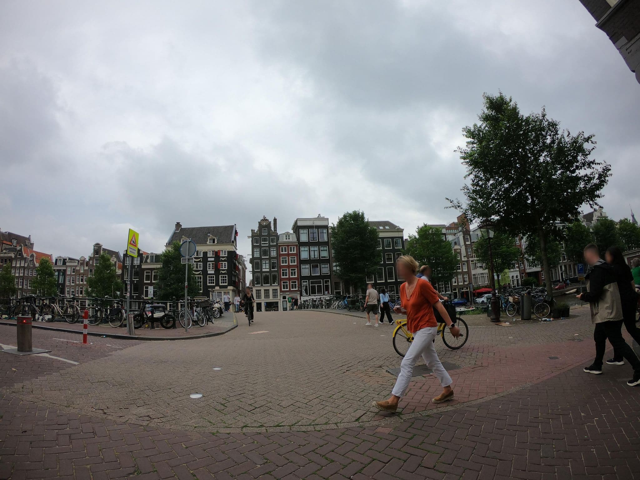 Street view near Chariot Apartment, Amsterdam — © richlv (CC BY-SA · Mapillary)