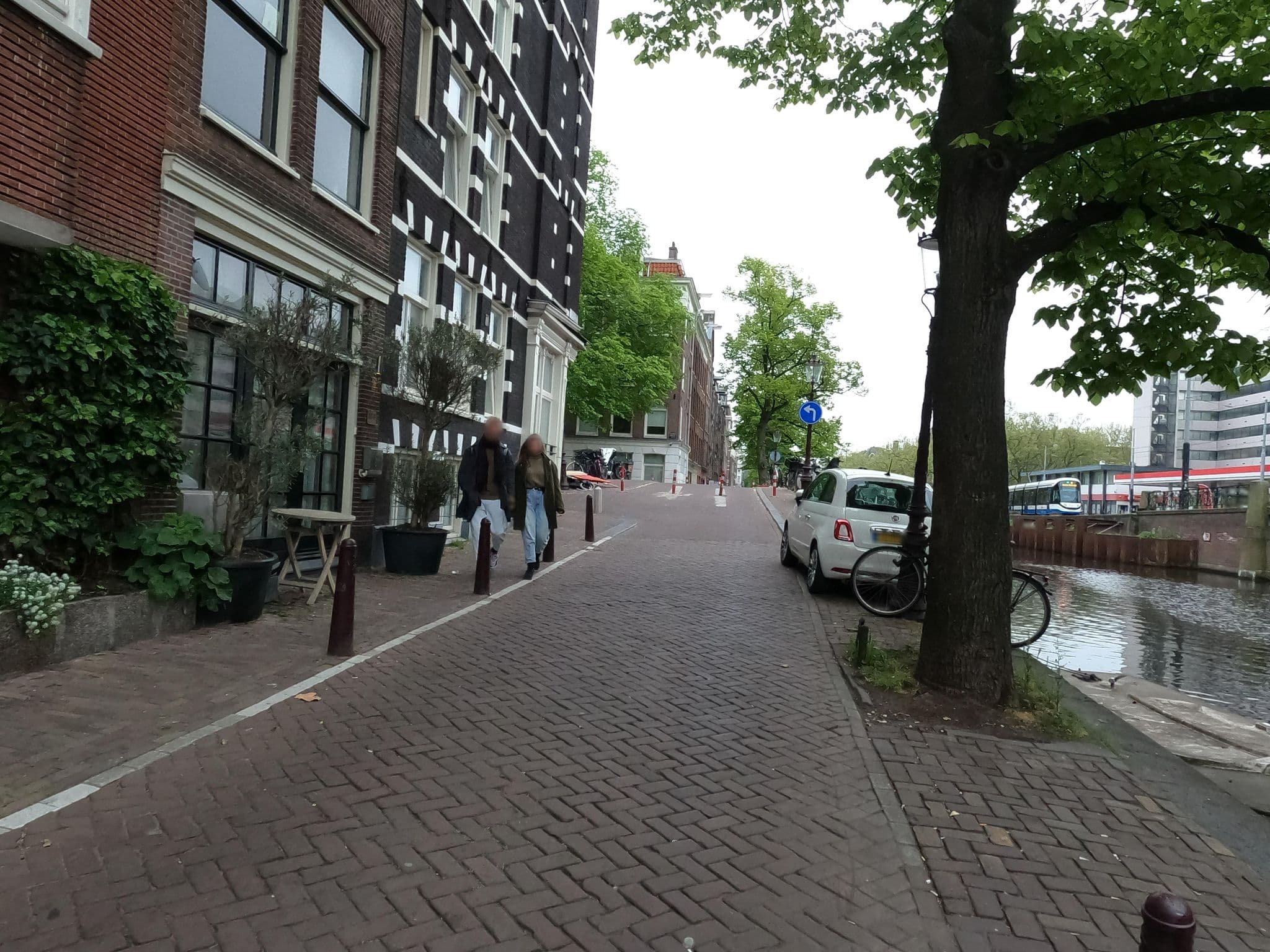 Street view near B&B Amsterdam Central, Amsterdam — © chuck (CC BY-SA · Mapillary)