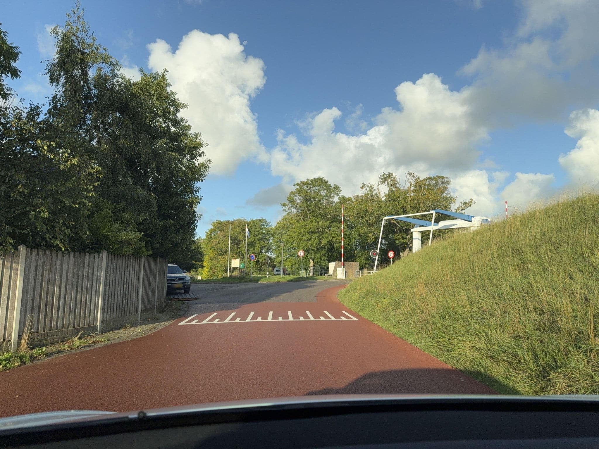 Street view near De BRUG Eten- Drinken- Slapen, Anna Paulowna — © ottor (CC BY-SA · Mapillary)