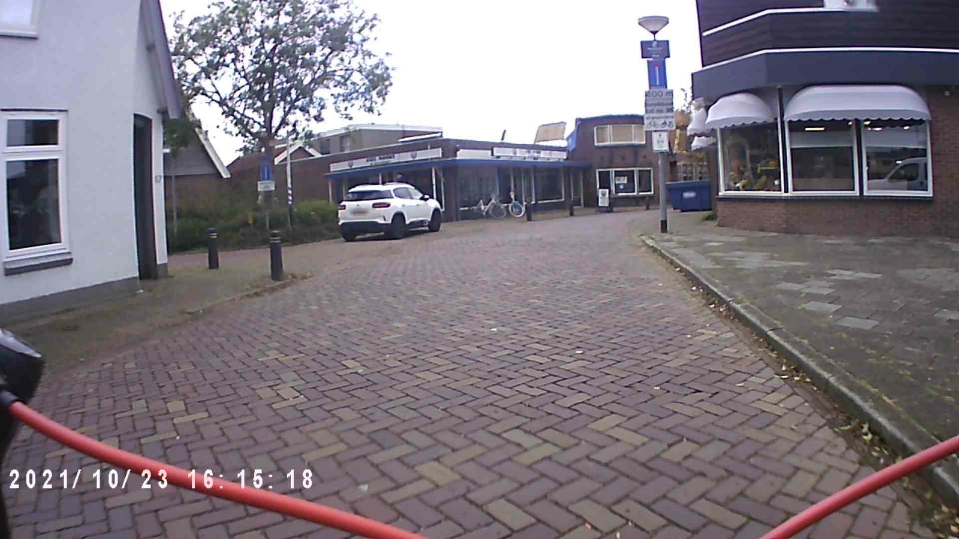 Street view near Hans & Griet, Broek op Langedijk — © ezinge (CC BY-SA · Mapillary)