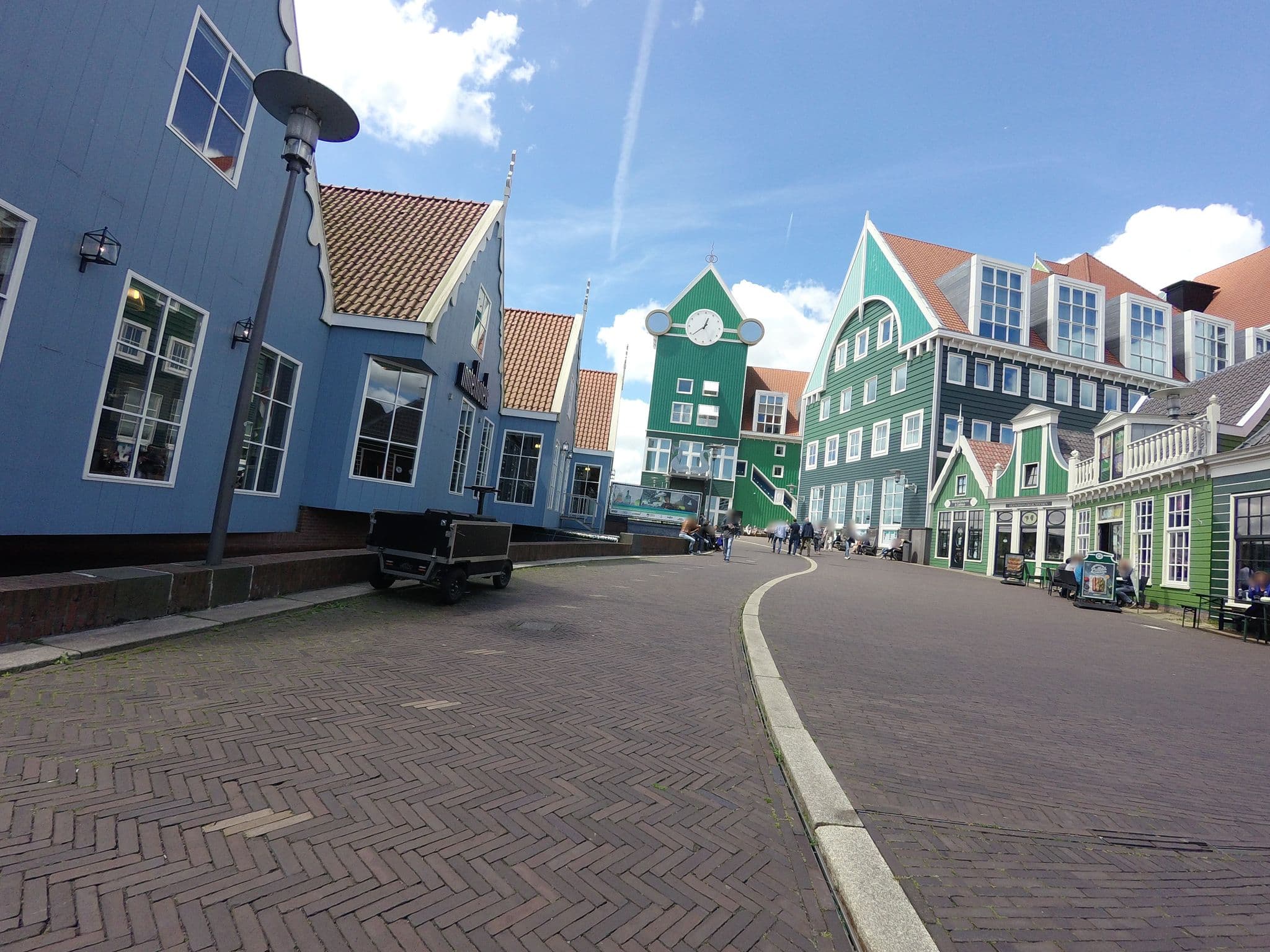Street view near Golden Tulip Amsterdam Hotel Zaandam, Zaandam — © ankeric (CC BY-SA · Mapillary)