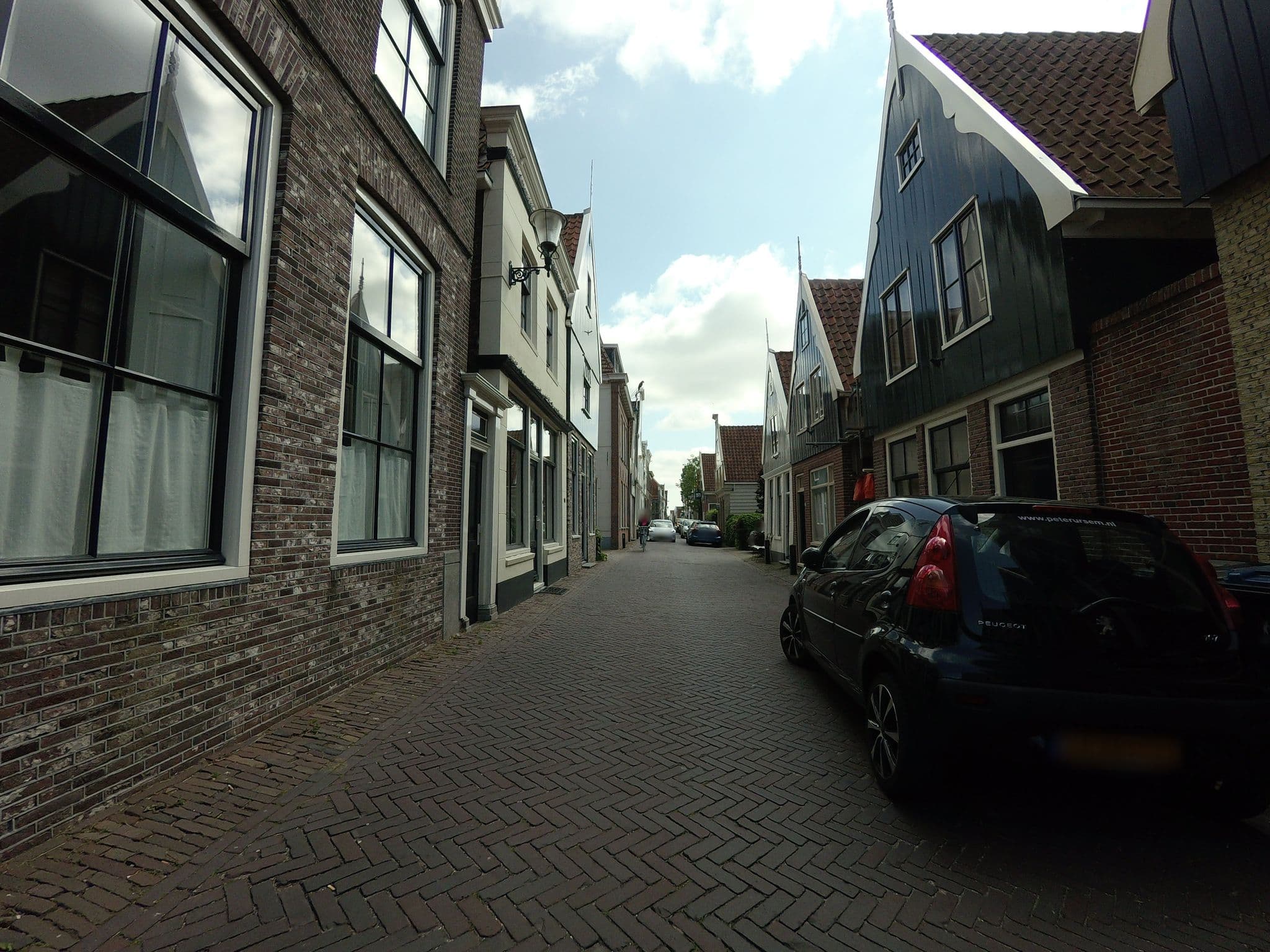 Street view near Bed & Bike De Rijp, De Rijp — © ankeric (CC BY-SA · Mapillary)