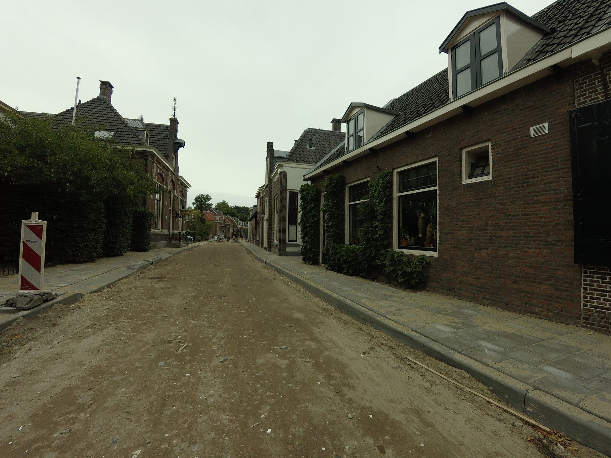 Street view near B&B Klein Zuylenburg, Op Buuren — © ankeric (CC BY-SA · Mapillary)