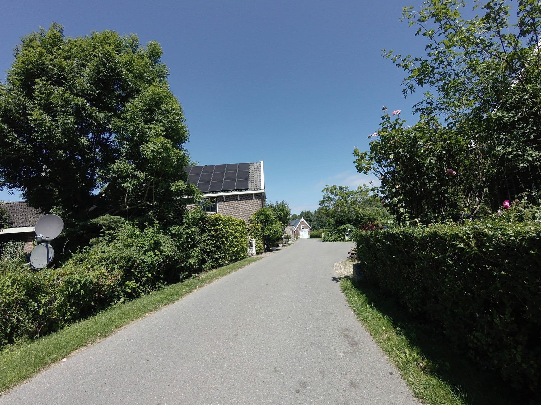 Street view near B& B Geinig, Driemond — © ankeric (CC BY-SA · Mapillary)