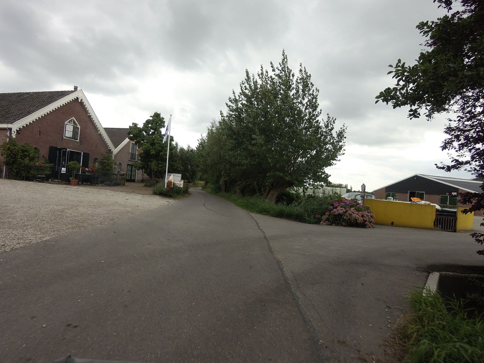 Street view near De Willigen, Baambrugge — © ankeric (CC BY-SA · Mapillary)
