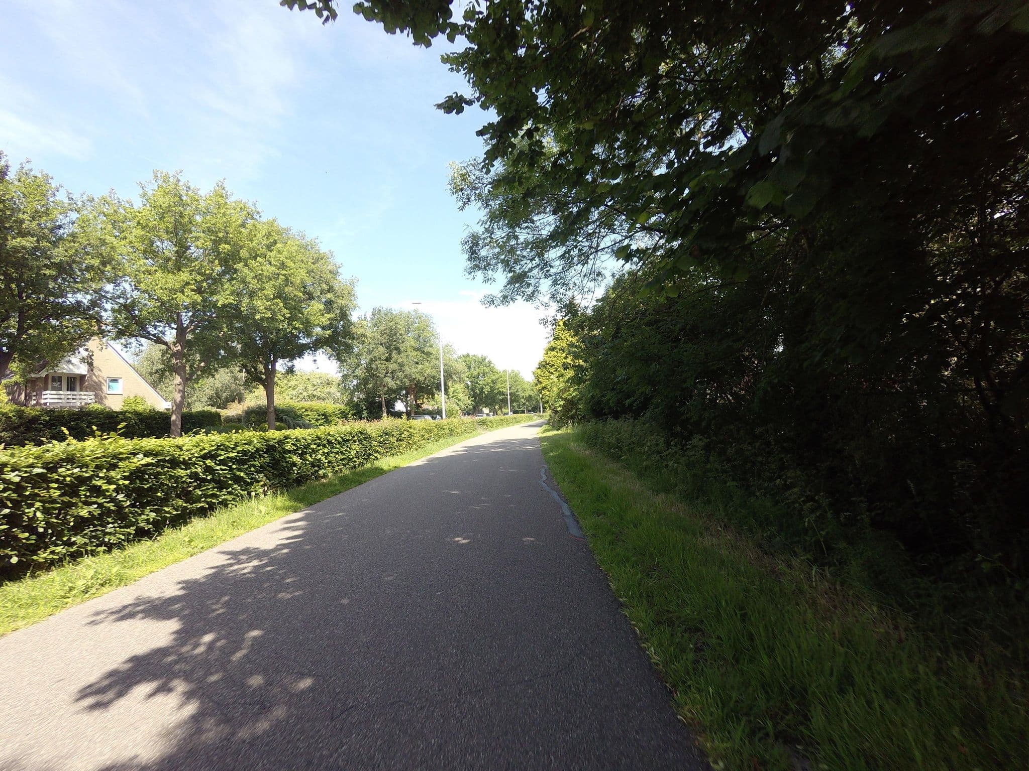 Street view near B&B Slapen aan de wetering, Maartensdijk — © ankeric (CC BY-SA · Mapillary)