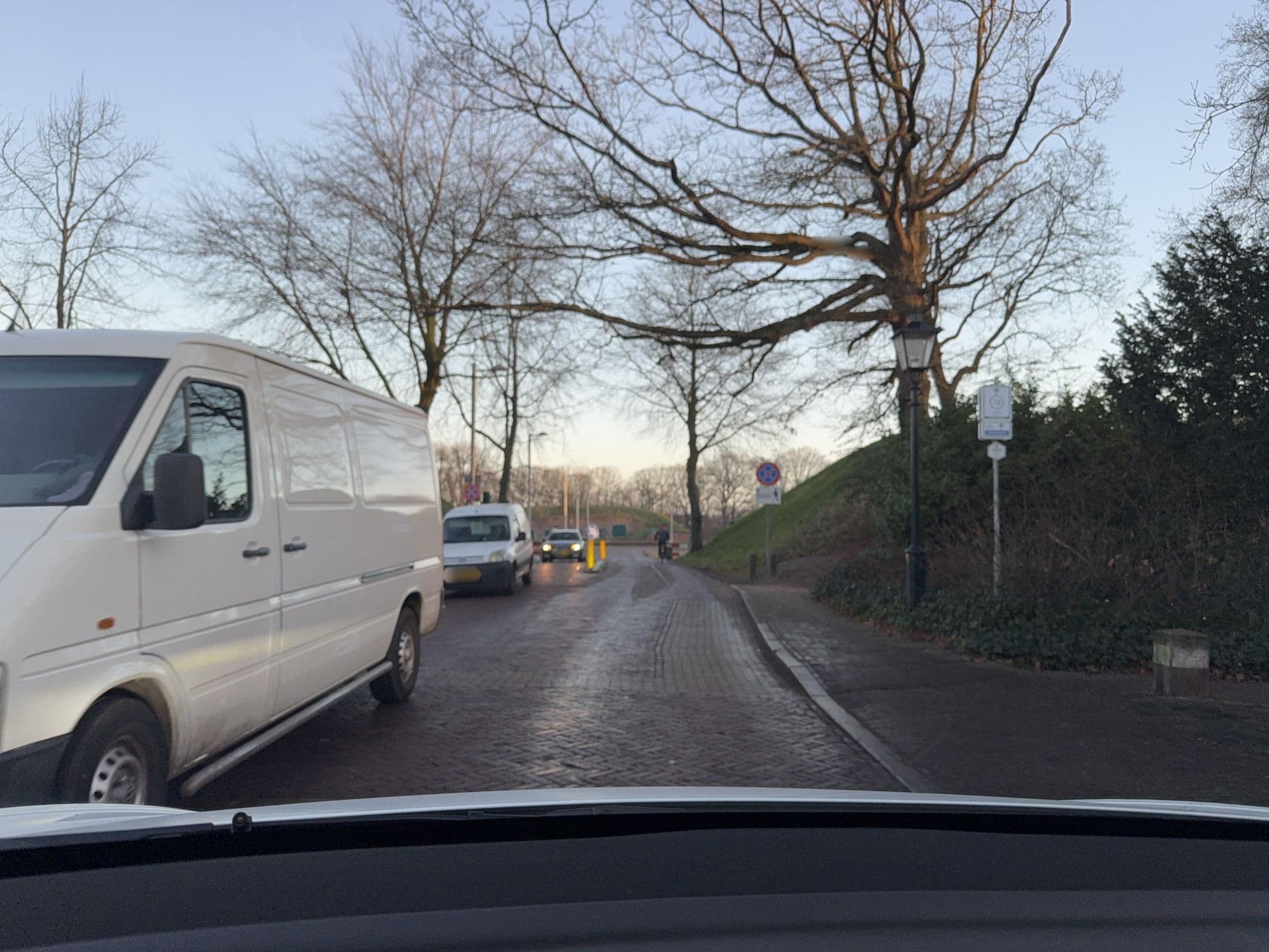 Street view near Marktstraat 2, Naarden-Vesting, Naarden — © ottor (CC BY-SA · Mapillary)