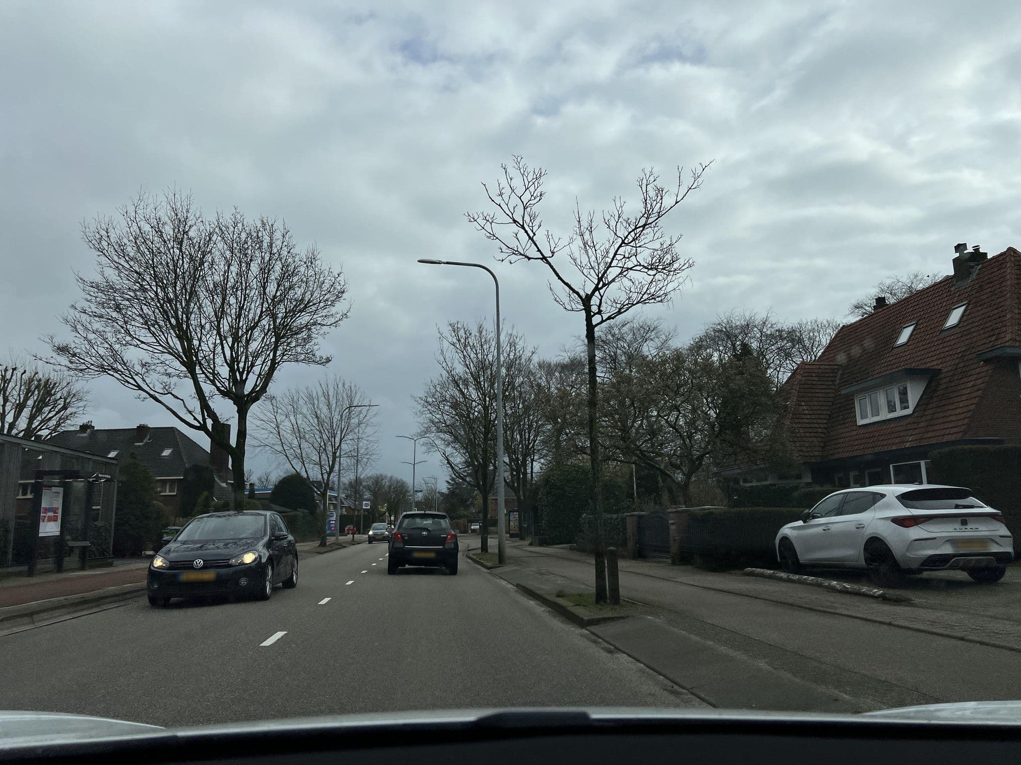 Street view near Comfort Hotel Terminus Hotel, Huizen — © ottor (CC BY-SA · Mapillary)