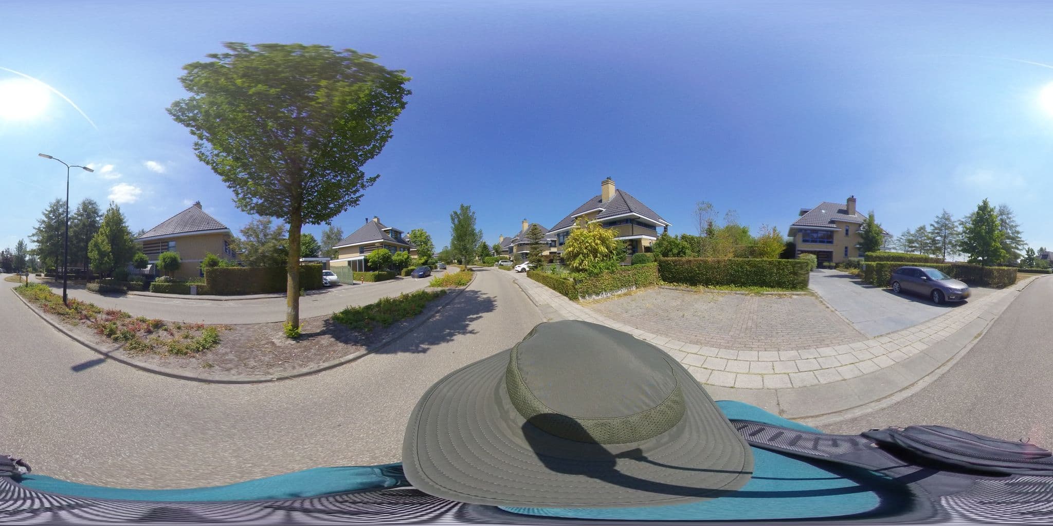 Street view near B&B De Regenboog, Baarn — © ligfietser (CC BY-SA · Mapillary)