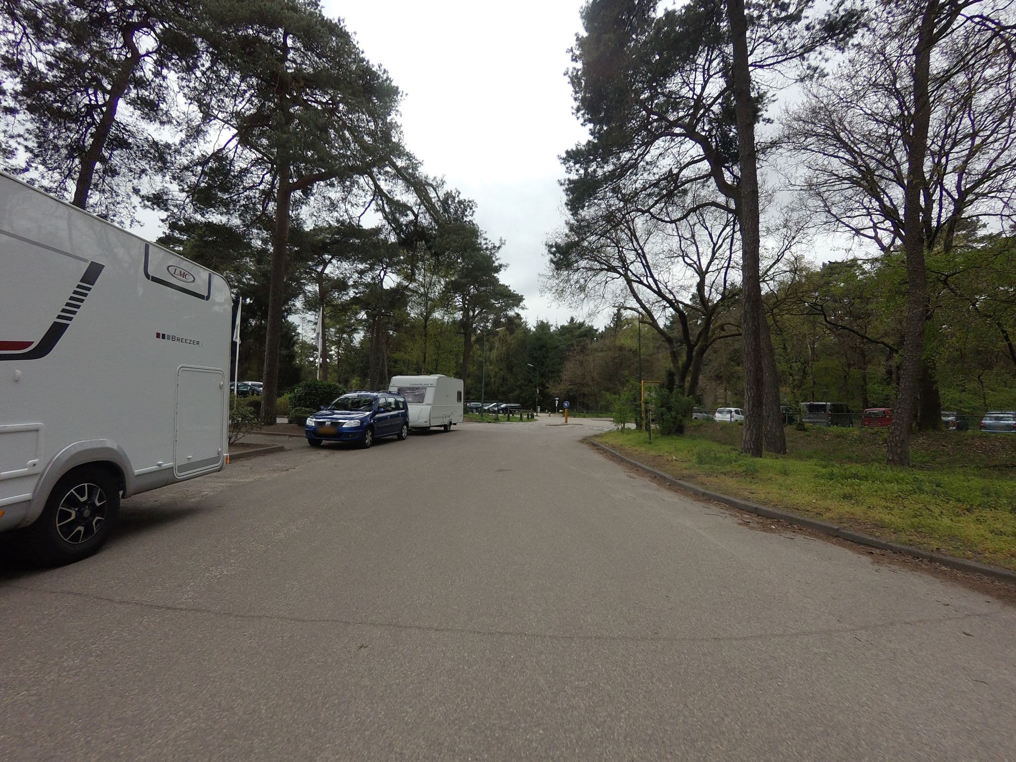 Street view near Huisje 44, Driebergen-Rijsenburg — © ankeric (CC BY-SA · Mapillary)
