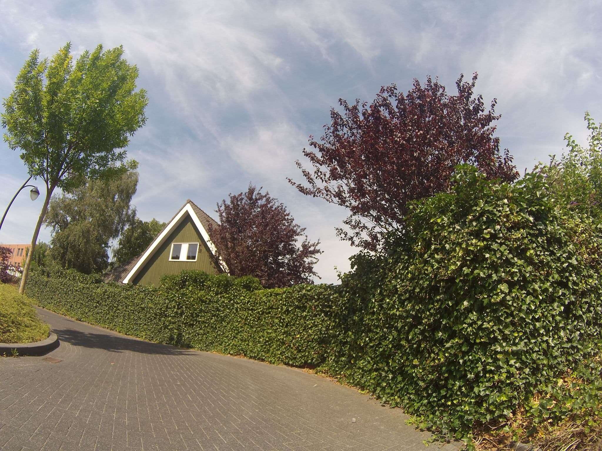 Street view near De Kleine Broodheuvel, Nijkerkerveen — © ligfietser (CC BY-SA · Mapillary)
