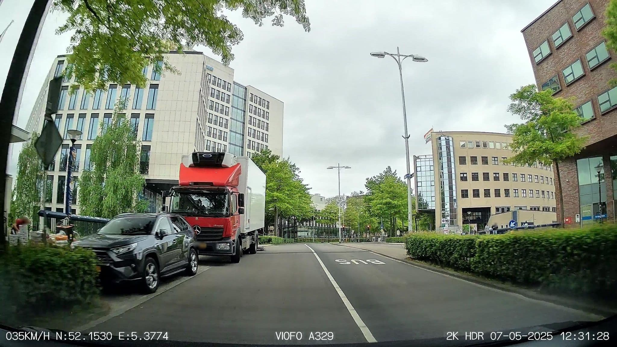 Street view near Hotel Terminus, Amersfoort — © thewizard (CC BY-SA · Mapillary)