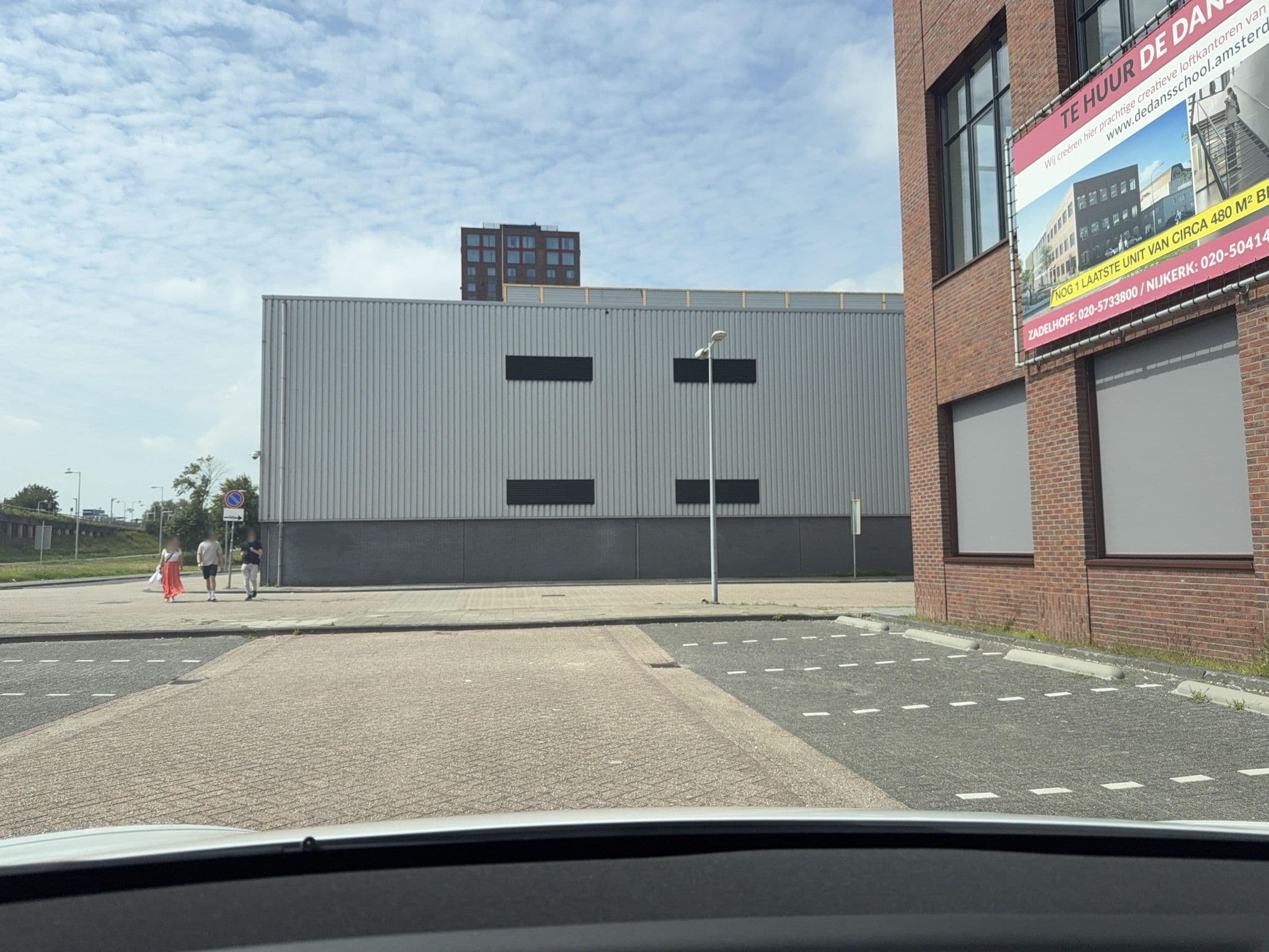 Street view near Postillion Hotel Amsterdam, Duivendrecht — © ottor (CC BY-SA · Mapillary)