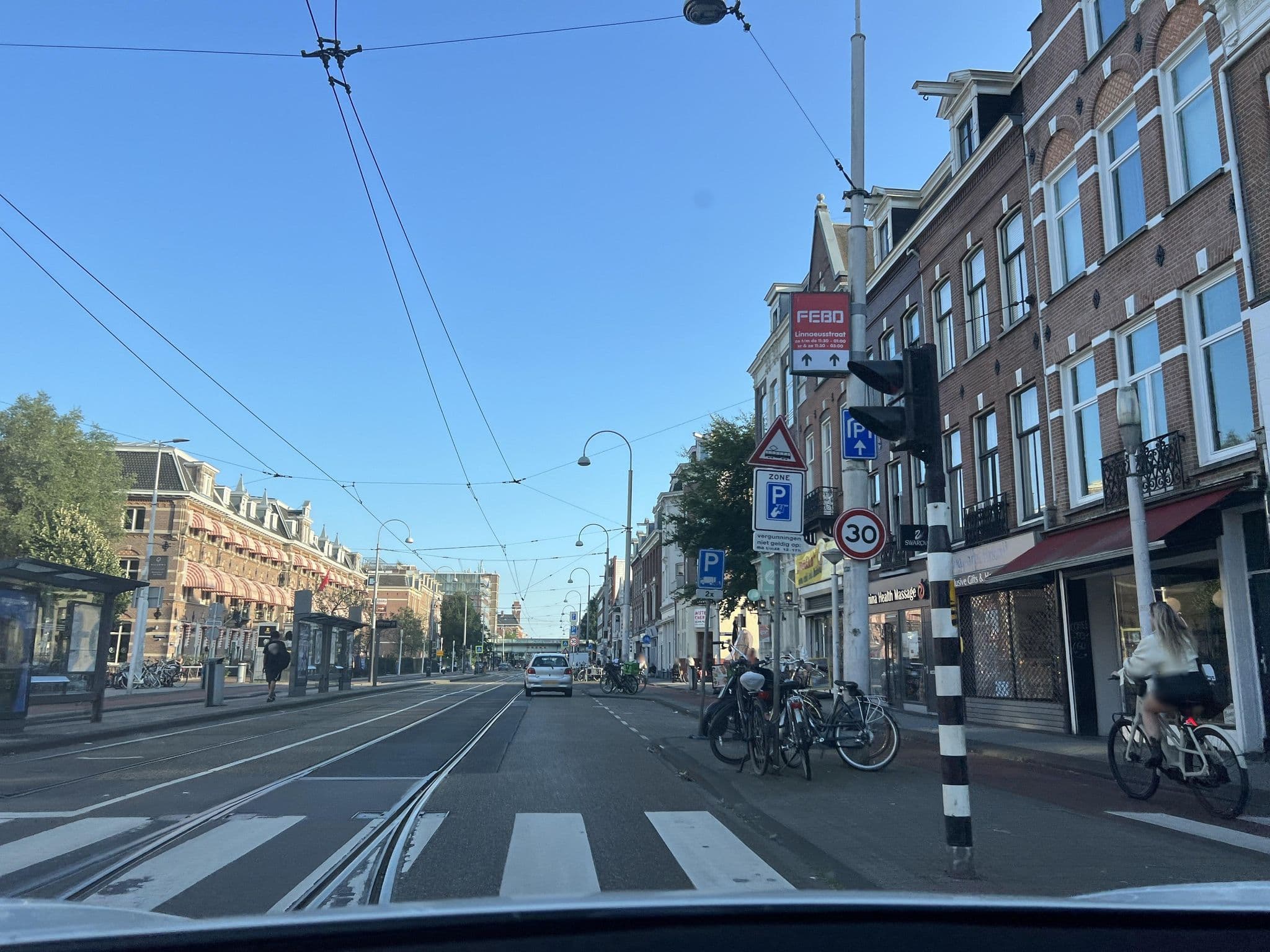 Street view near Charming Family Apartment, Dapperbuurt — © ottor (CC BY-SA · Mapillary)