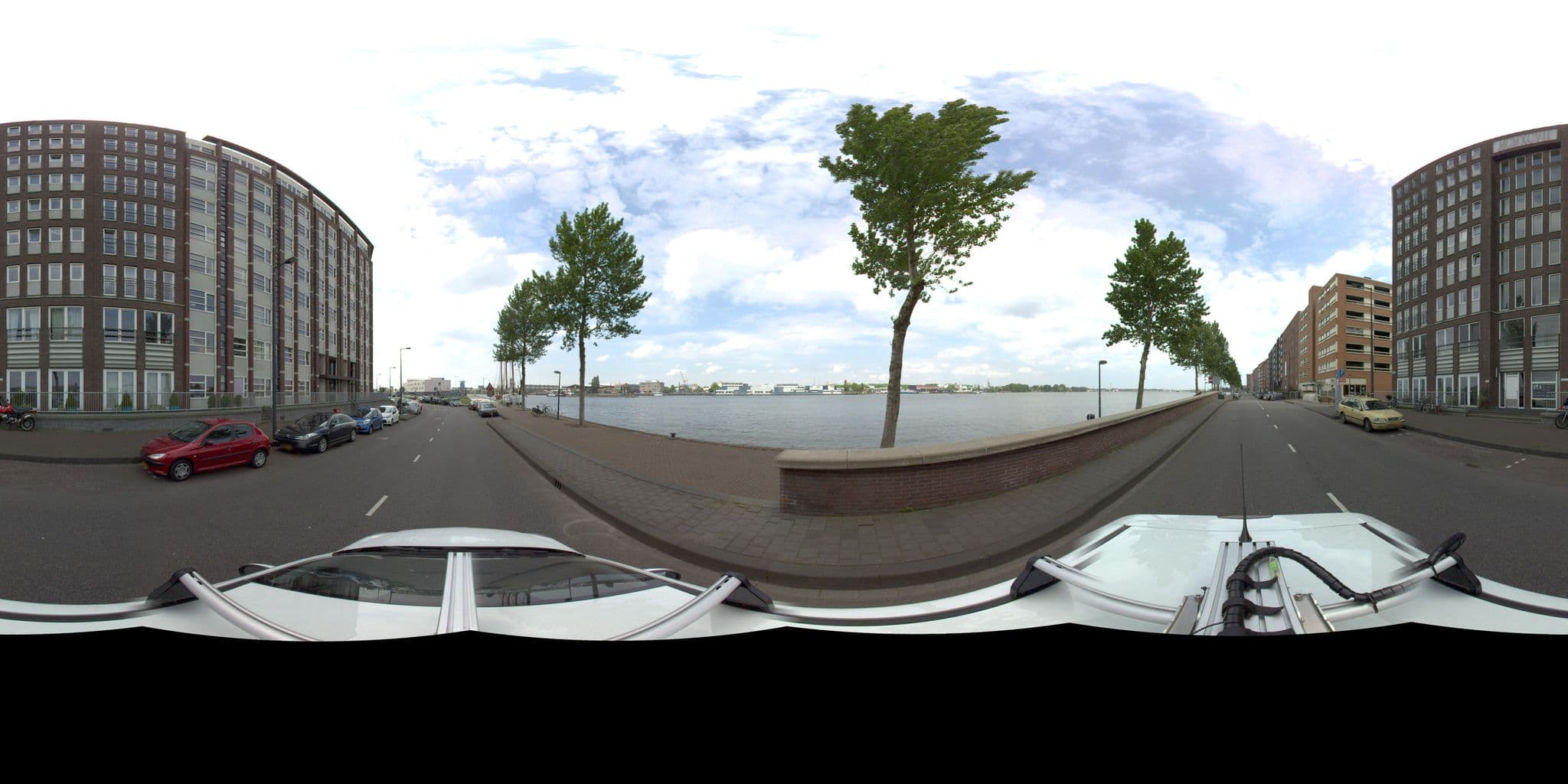 Street view near Hotelschip De Nieuwe Liefde, Dapperbuurt — © amsterdam (CC BY-SA · Mapillary)