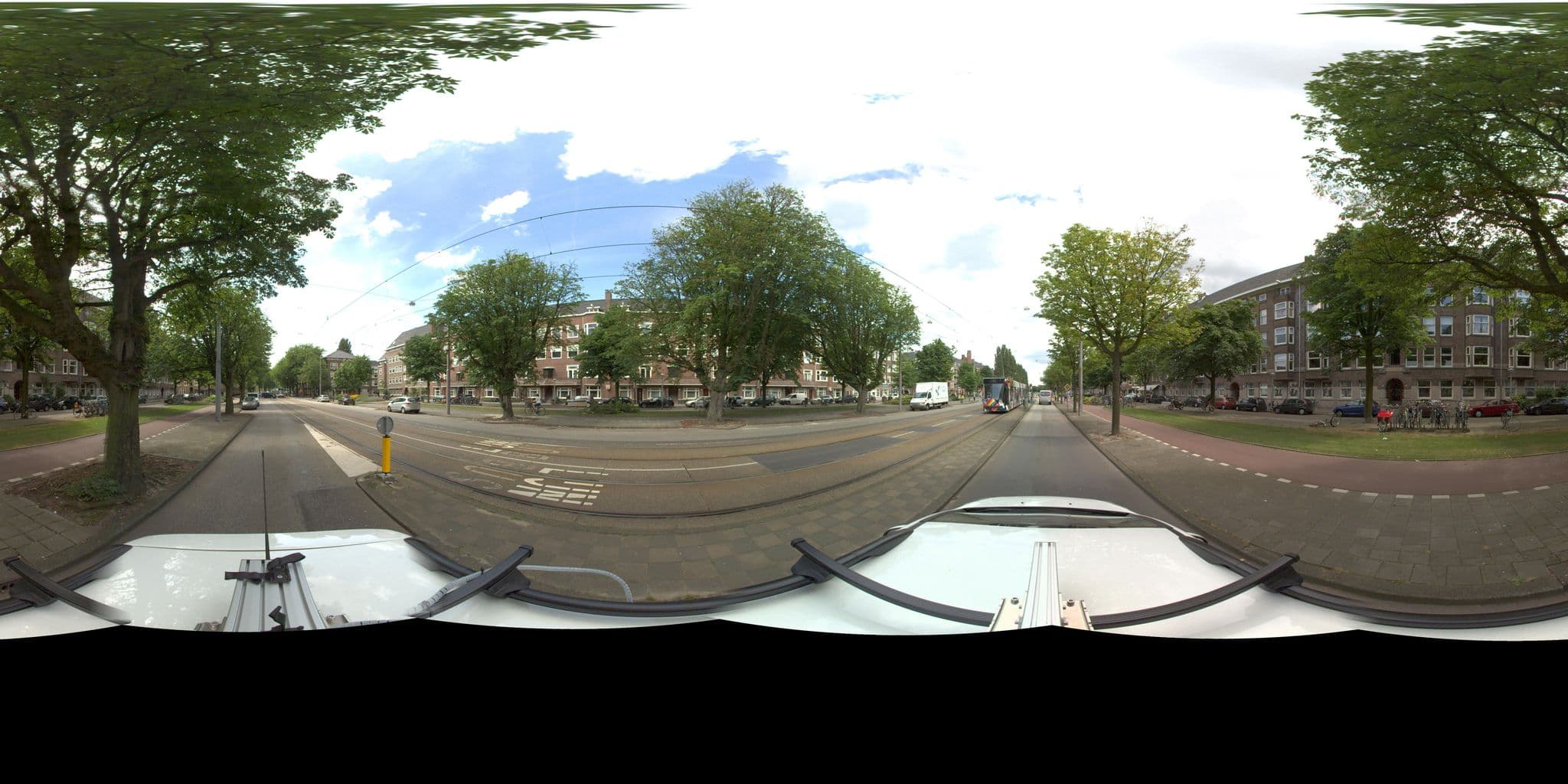 Street view near B&B Rooseveltlaan, Dapperbuurt — © amsterdam (CC BY-SA · Mapillary)