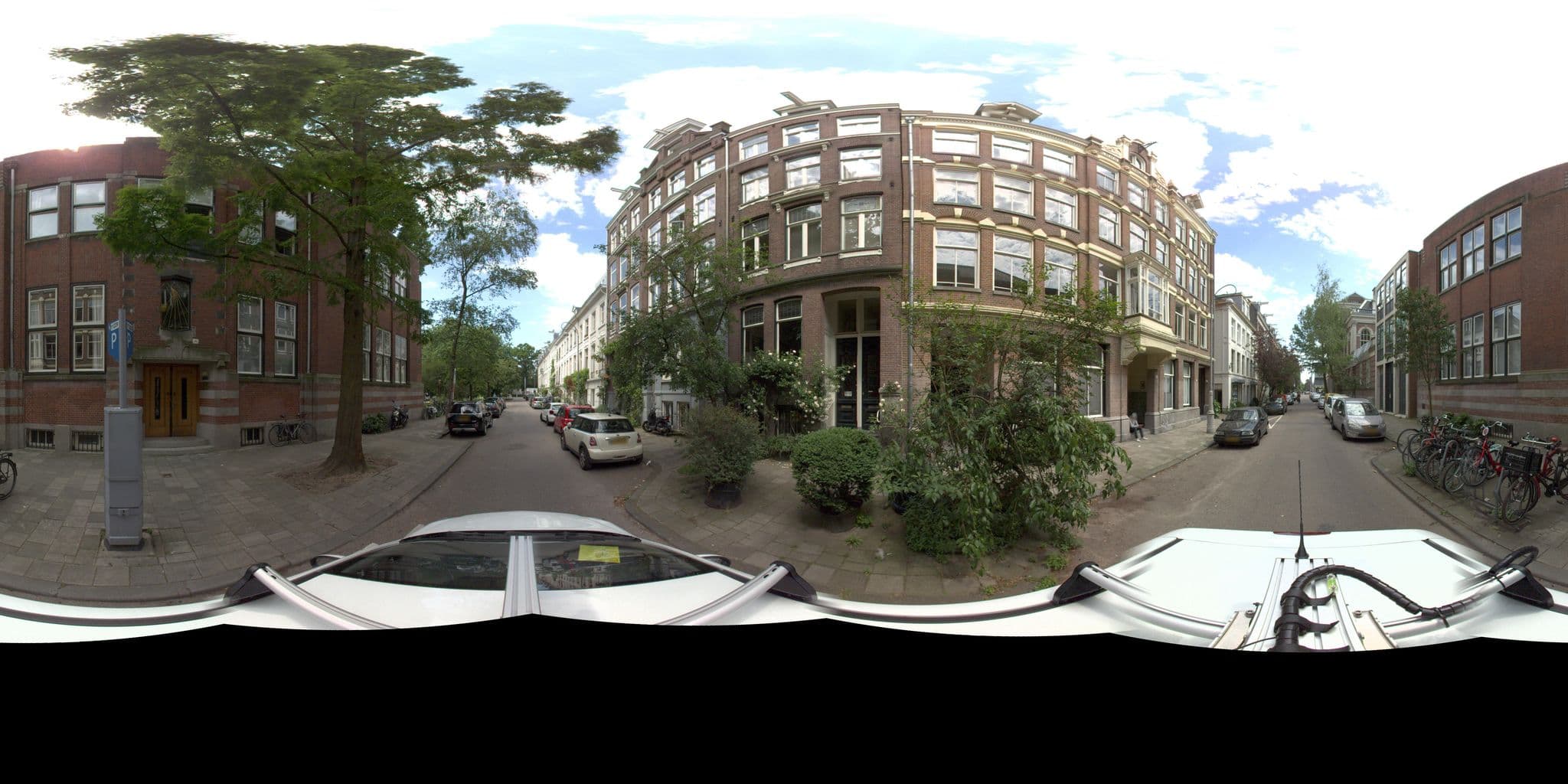 Street view near Einstein Was Here, Dapperbuurt — © amsterdam (CC BY-SA · Mapillary)