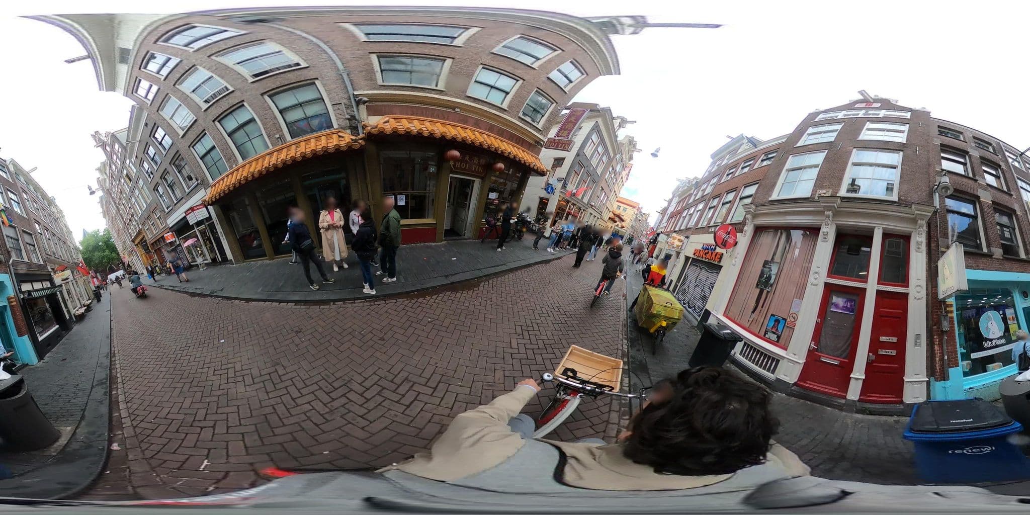 Street view near B&B Westerkaap, Amsterdam — © robot8a (CC BY-SA · Mapillary)