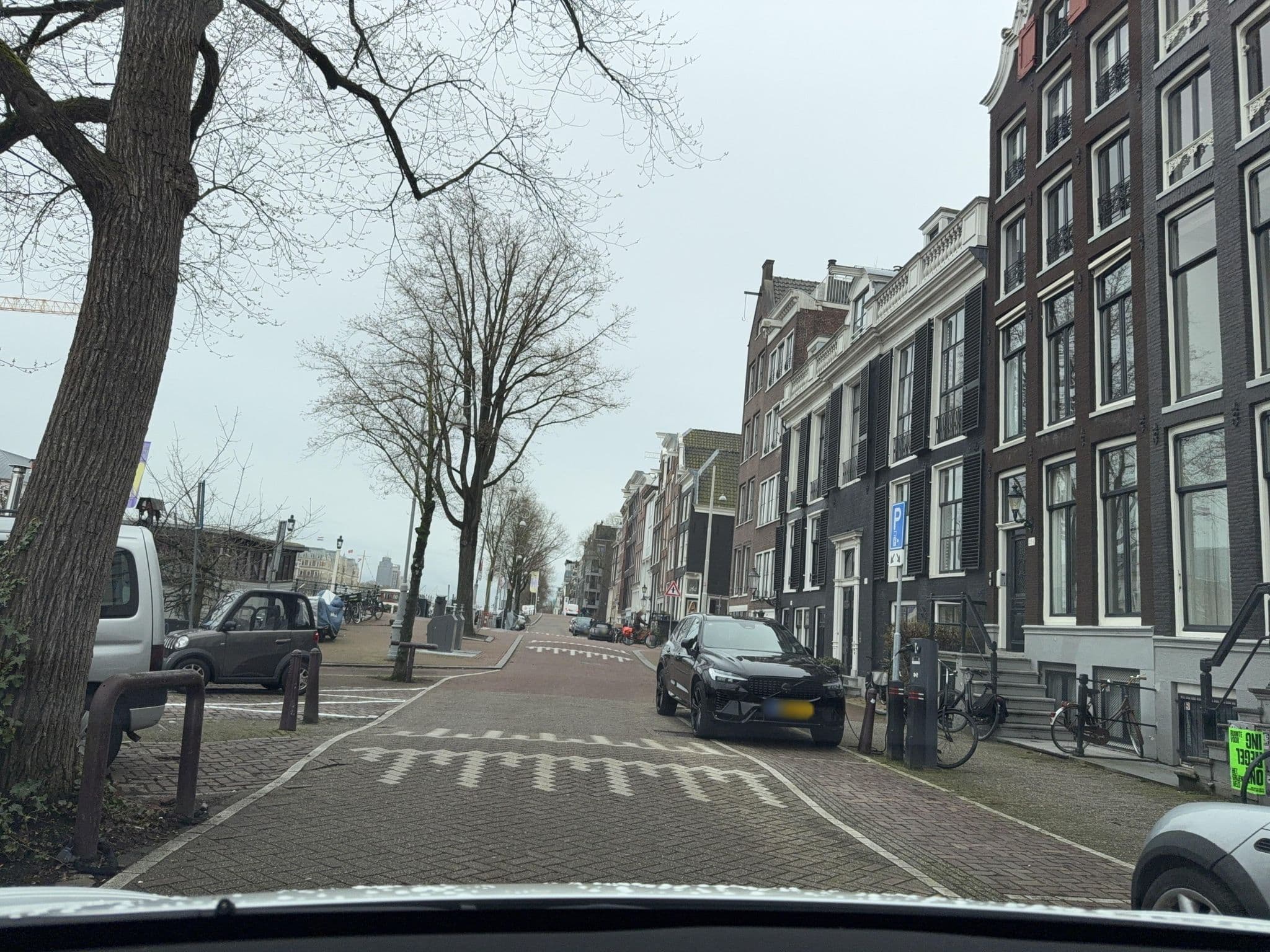 Street view near Hans' Houseboat, Amsterdam — © ottor (CC BY-SA · Mapillary)