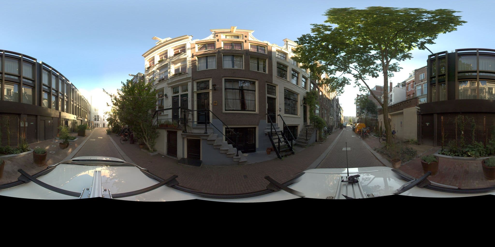 Street view near The 9 Costers, Amsterdam — © amsterdam (CC BY-SA · Mapillary)