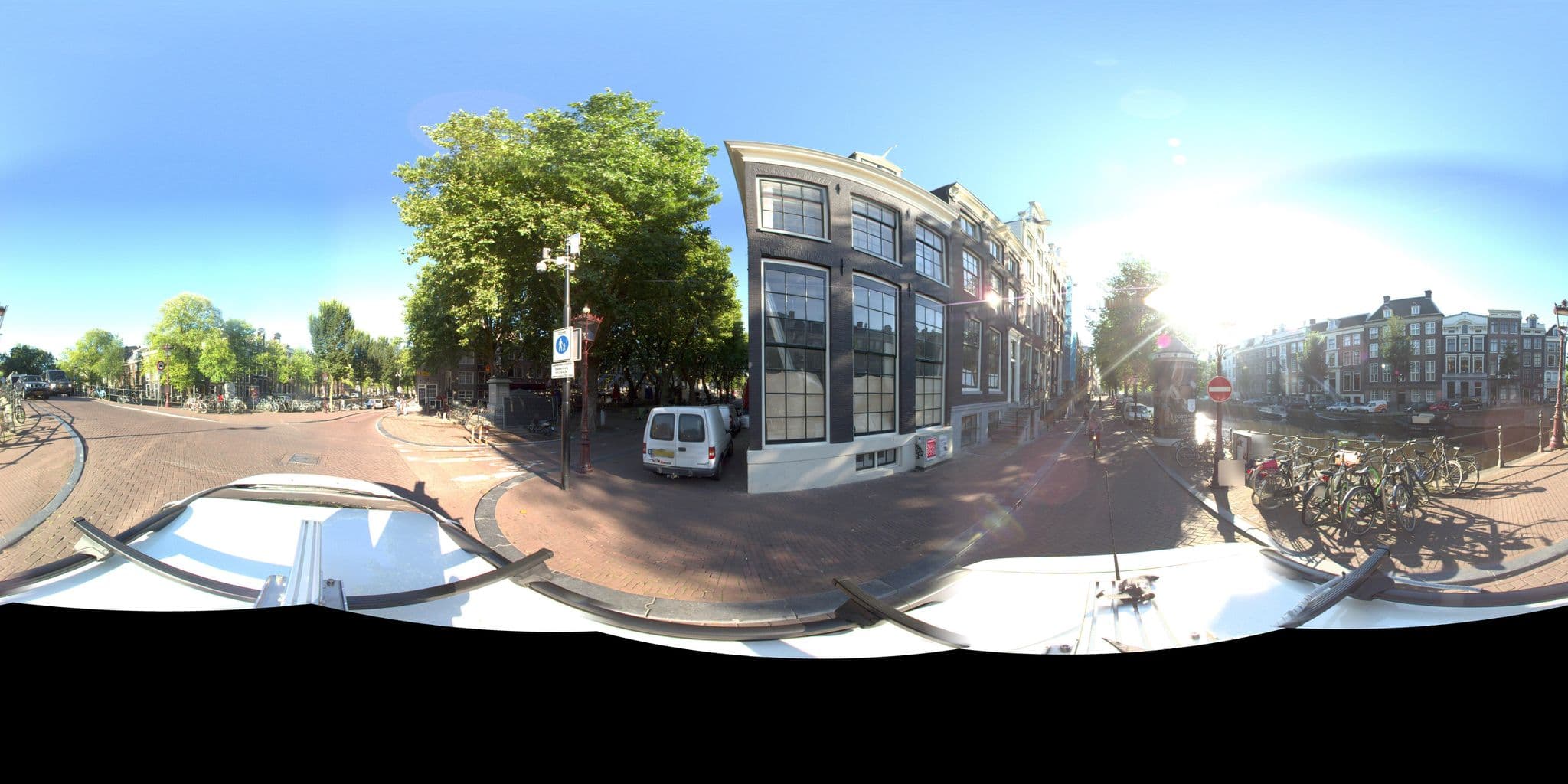 Street view near Hotel Imperial, Amsterdam — © amsterdam (CC BY-SA · Mapillary)