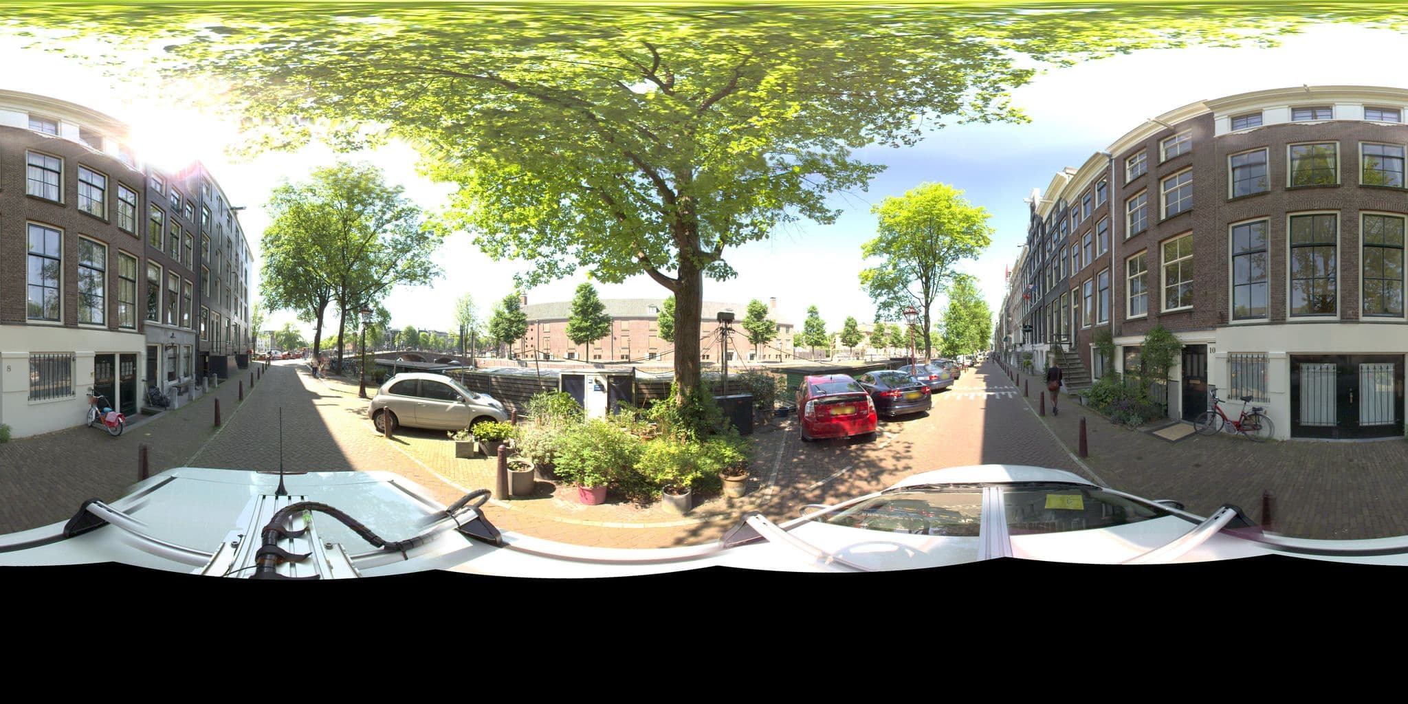 Street view near www.Rentahouseboat. Eu, Amsterdam — © amsterdam (CC BY-SA · Mapillary)