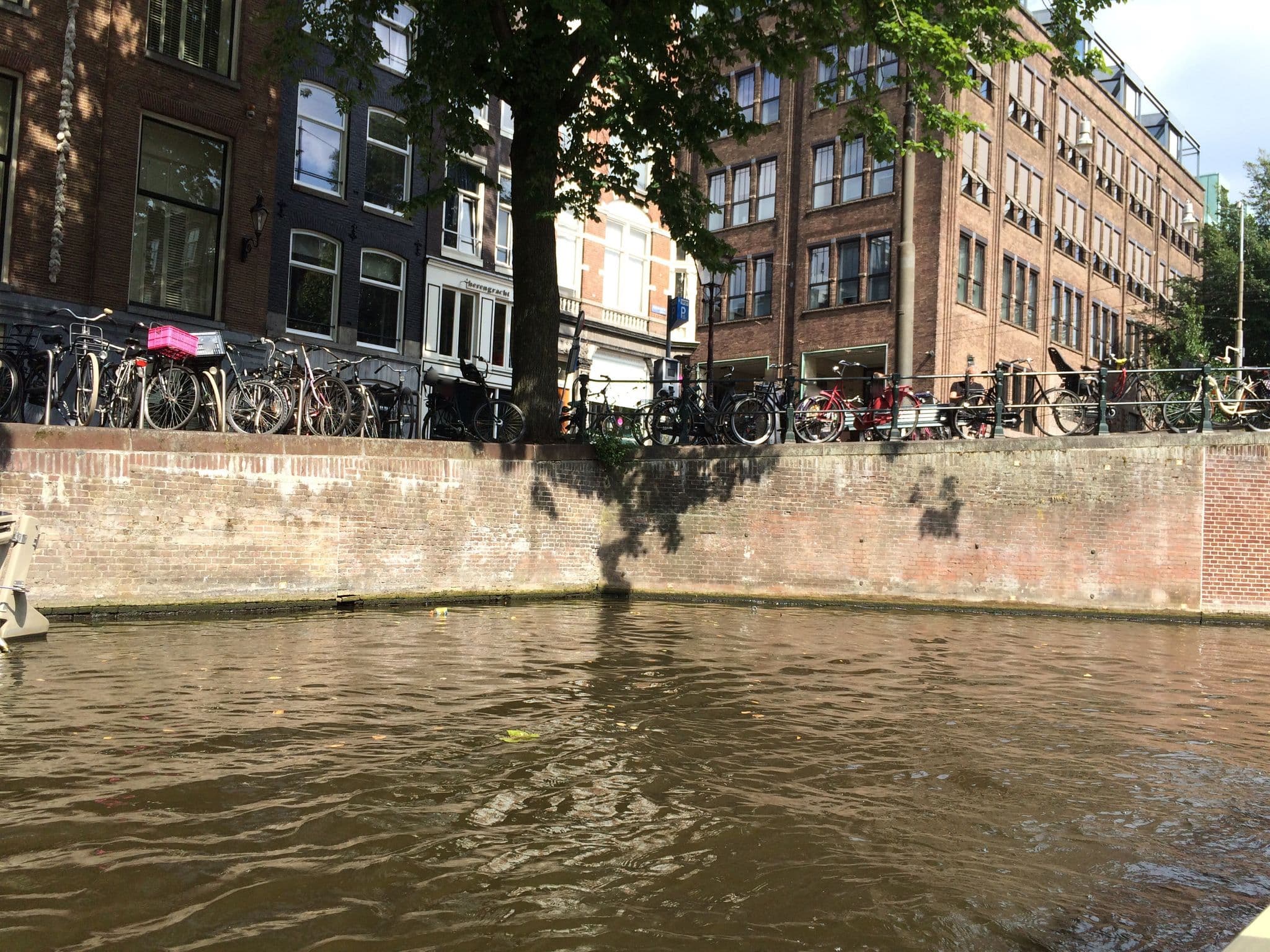 Street view near B & B 1657, Amsterdam — © shravan91 (CC BY-SA · Mapillary)