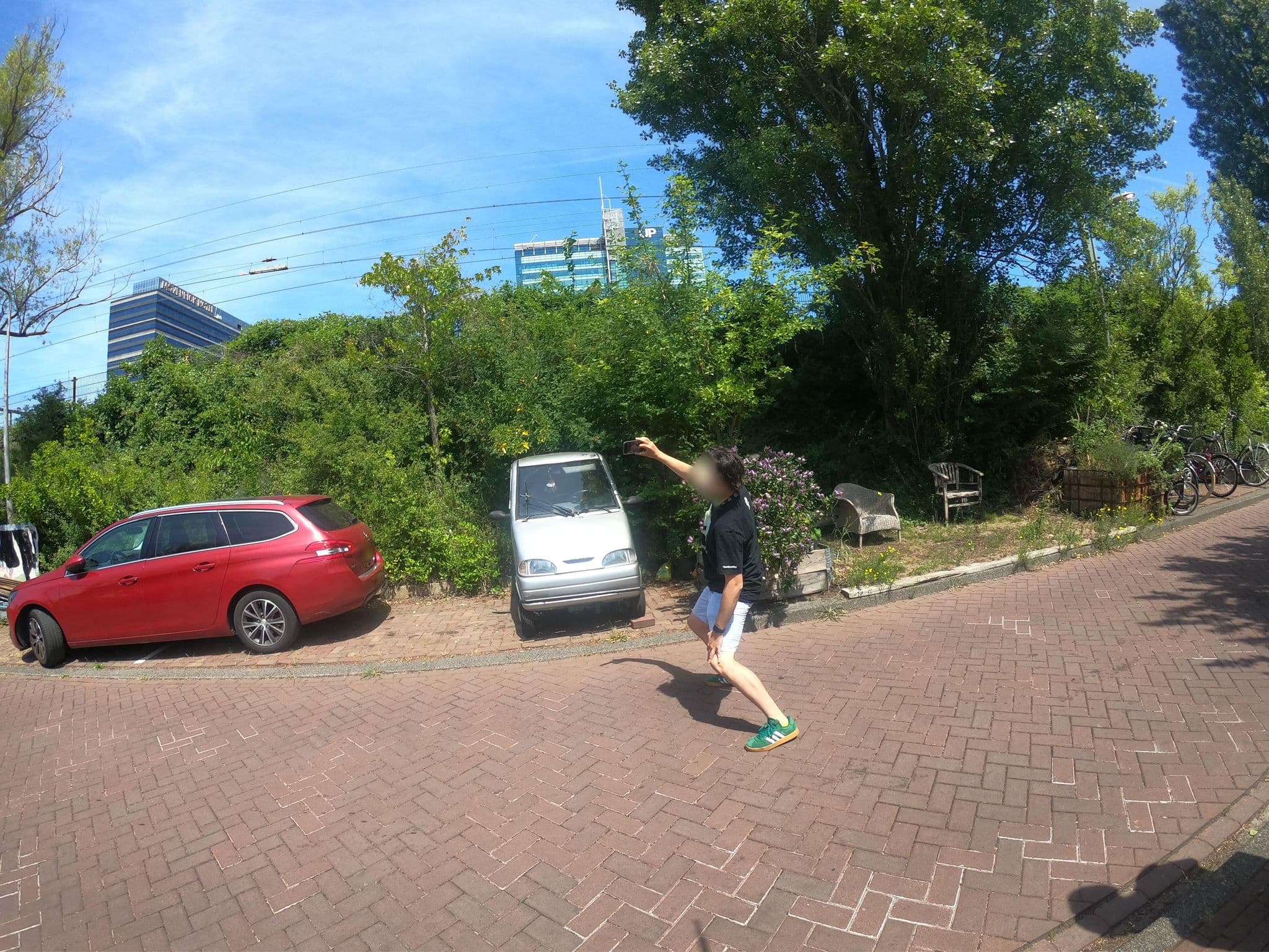 Street view near Houseboat Southern Comfort, Amsterdam — © CasGroenigen (CC BY-SA · Mapillary)