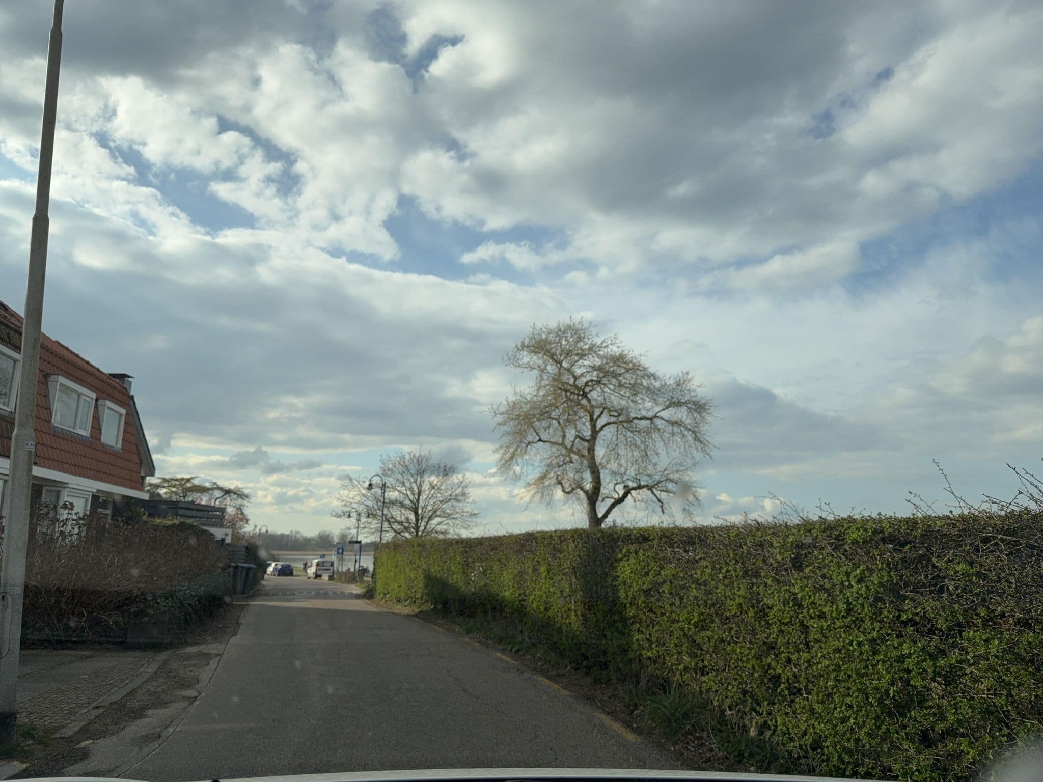 Street view near B&B Huisje Borgelerhof, Muiderberg — © ottor (CC BY-SA · Mapillary)