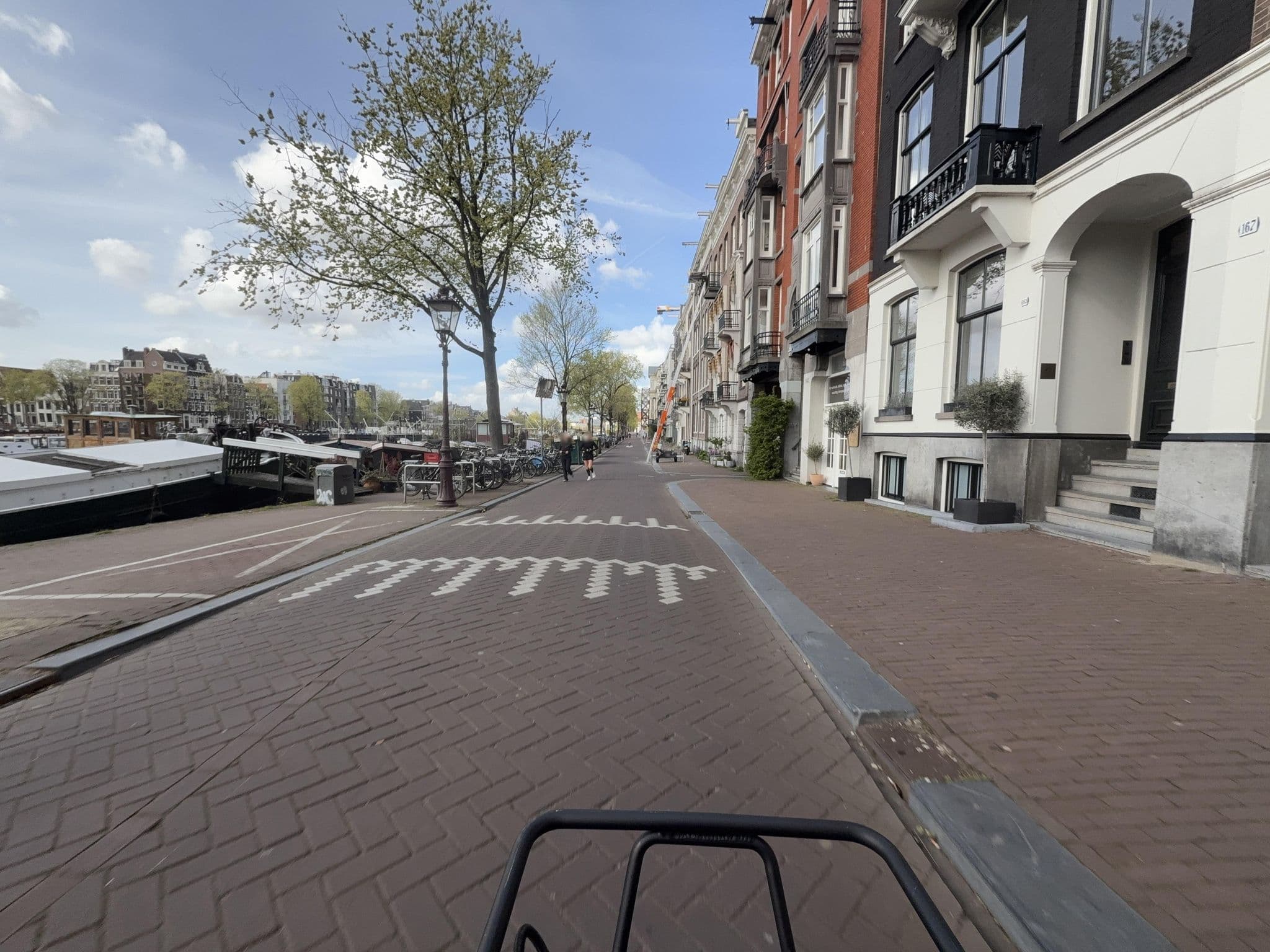 Street view near B&B Amsterdam Amstel Apartment, Dapperbuurt — © ottor (CC BY-SA · Mapillary)