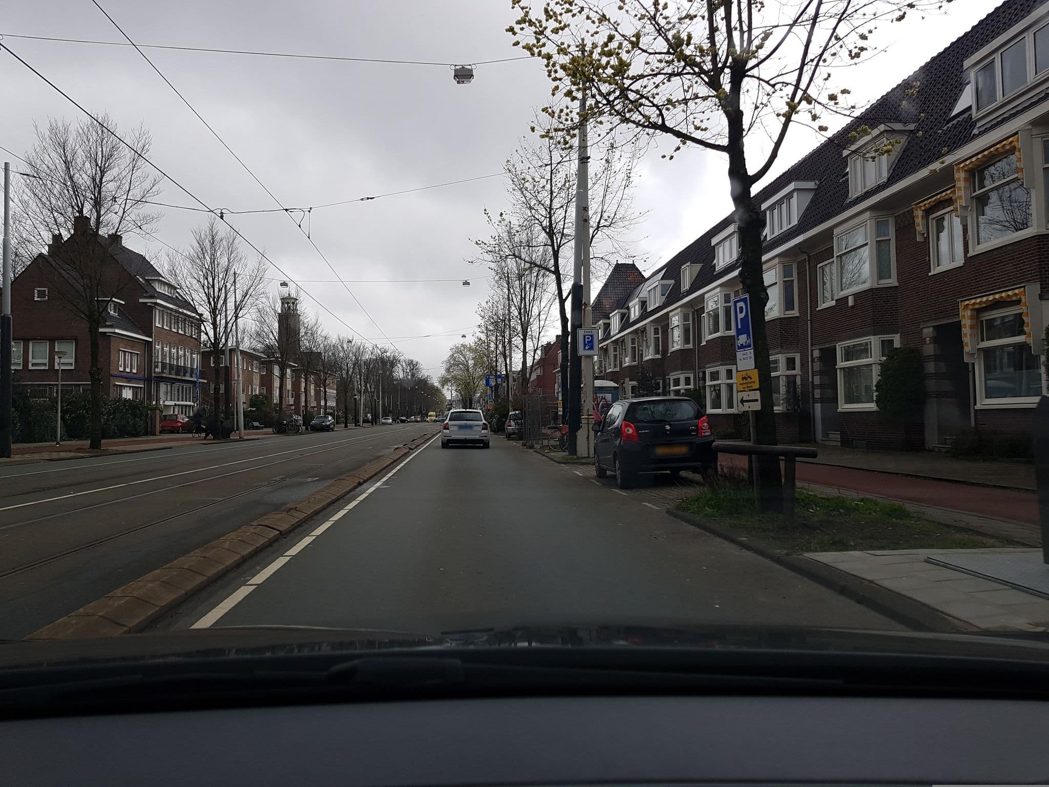 Street view near BB-Bloom, Dapperbuurt — © Lowiekse (CC BY-SA · Mapillary)