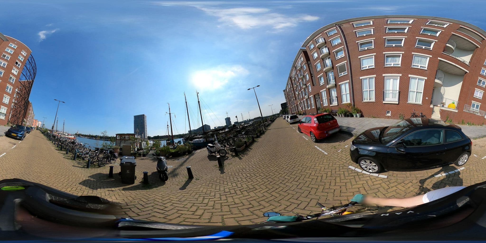 Street view near Amsterdam Houseboat A137 6-8 persons, Dapperbuurt — © Stefdegreef (CC BY-SA · Mapillary)