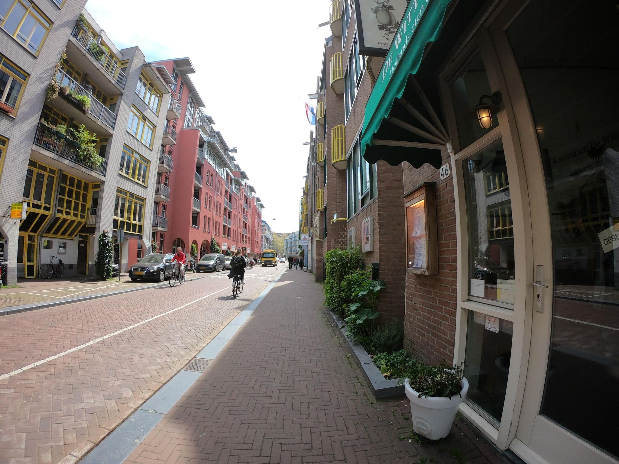 Street view near Kasteelen, Van De, Amsterdam — © richlv (CC BY-SA · Mapillary)