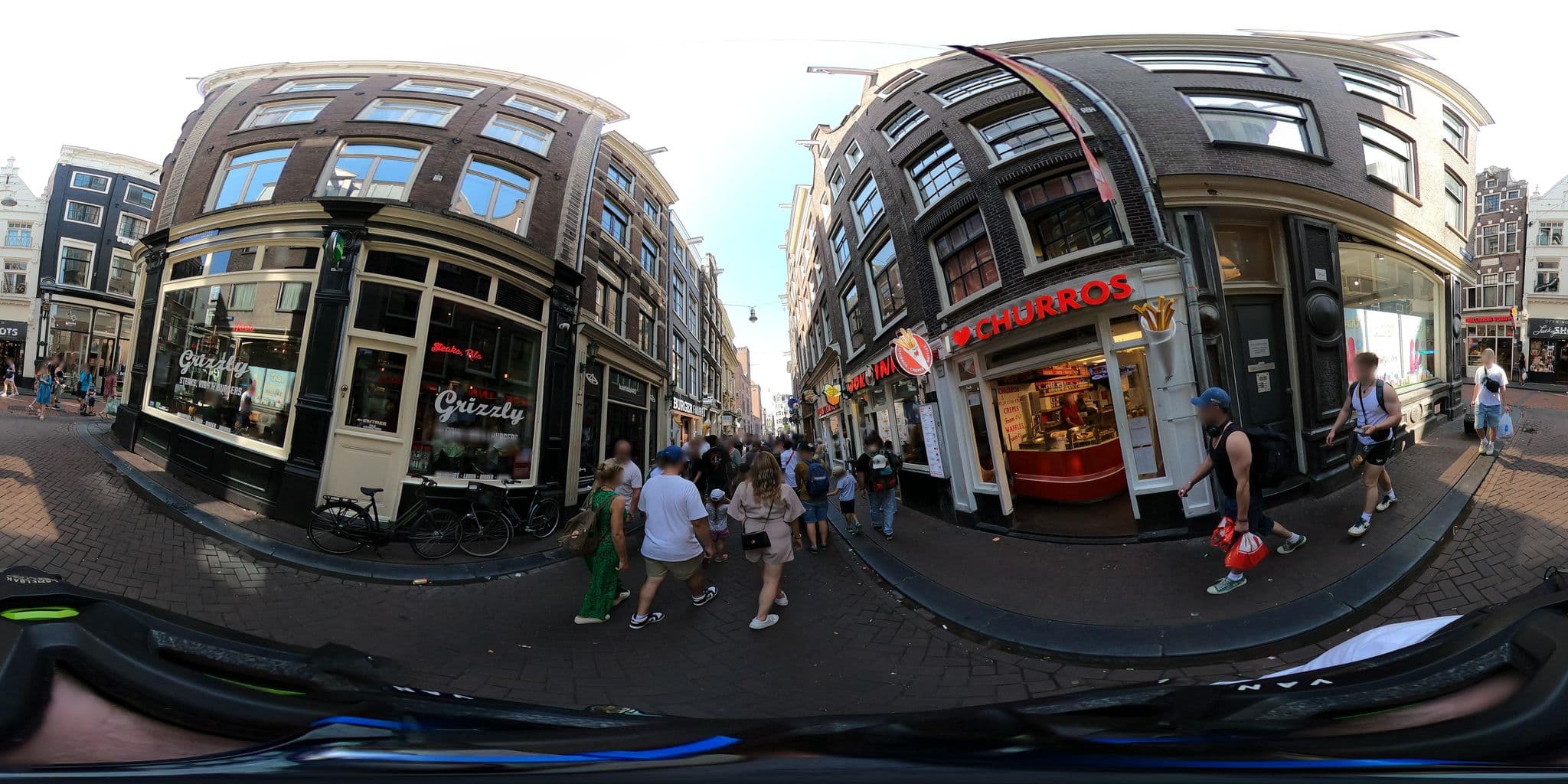 Street view near Twentyone hotel, Amsterdam — © Stefdegreef (CC BY-SA · Mapillary)