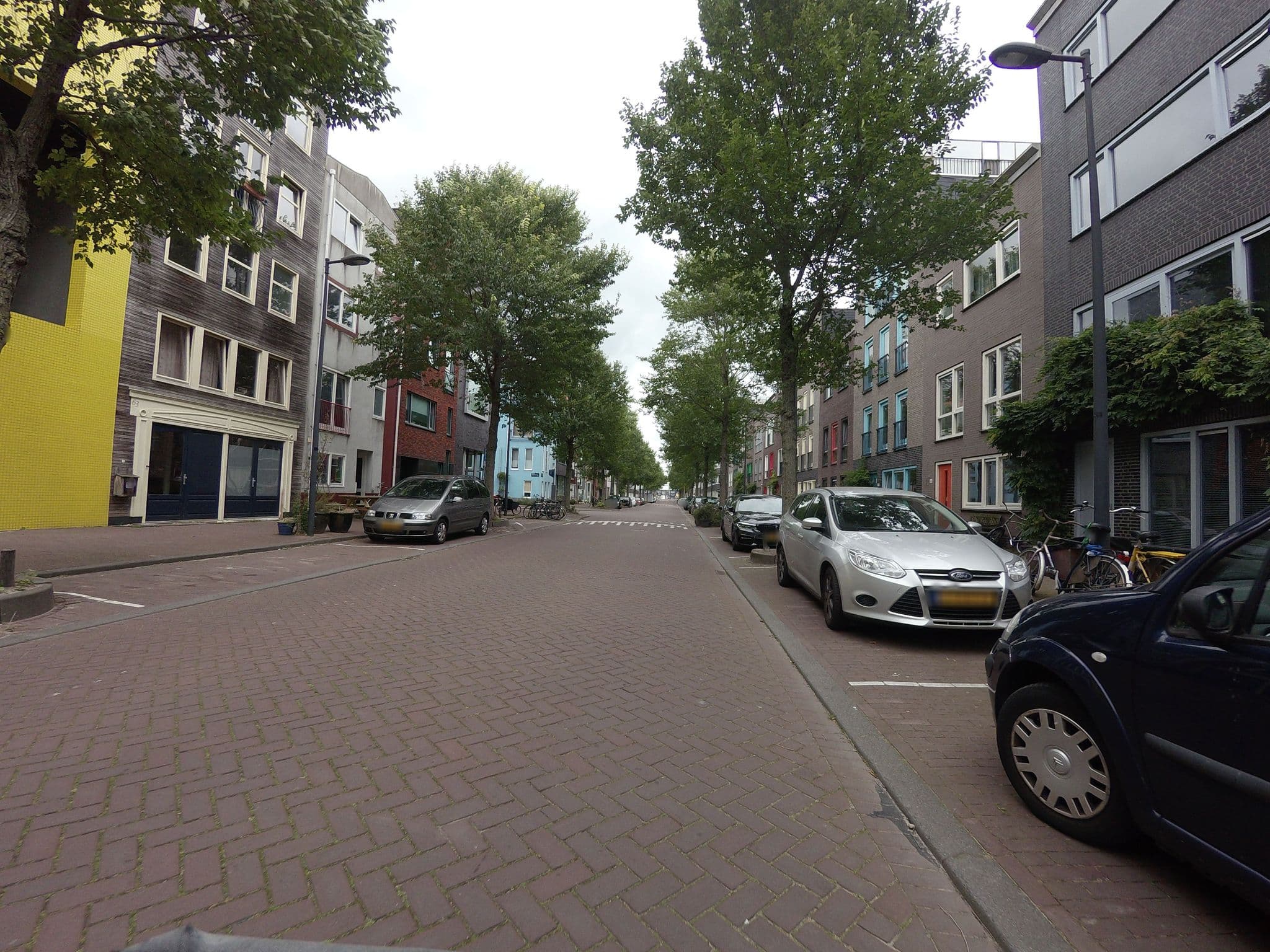 Street view near Apartment House of straw, Diemen — © ankeric (CC BY-SA · Mapillary)