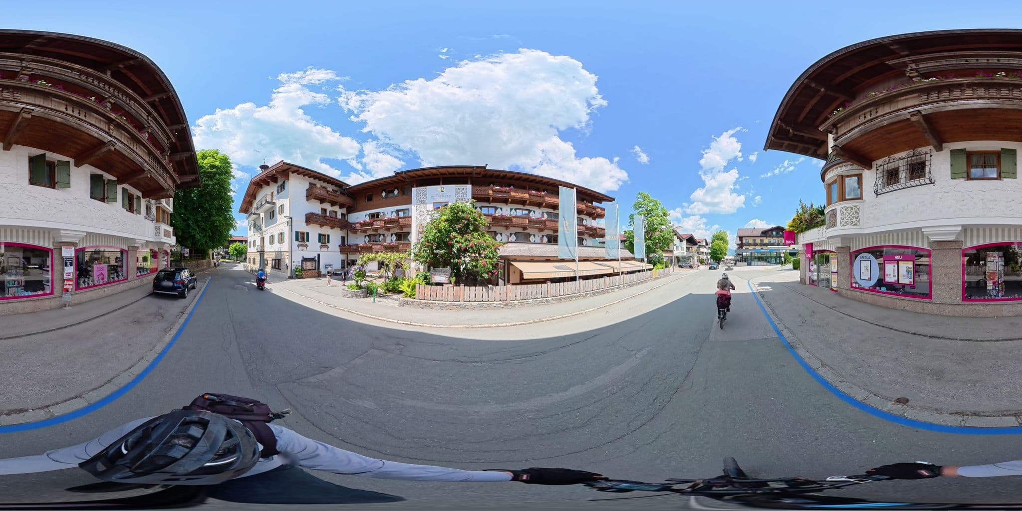 Street view near Haus Linde, Ellmau — © osmplus_org (CC BY-SA · Mapillary)